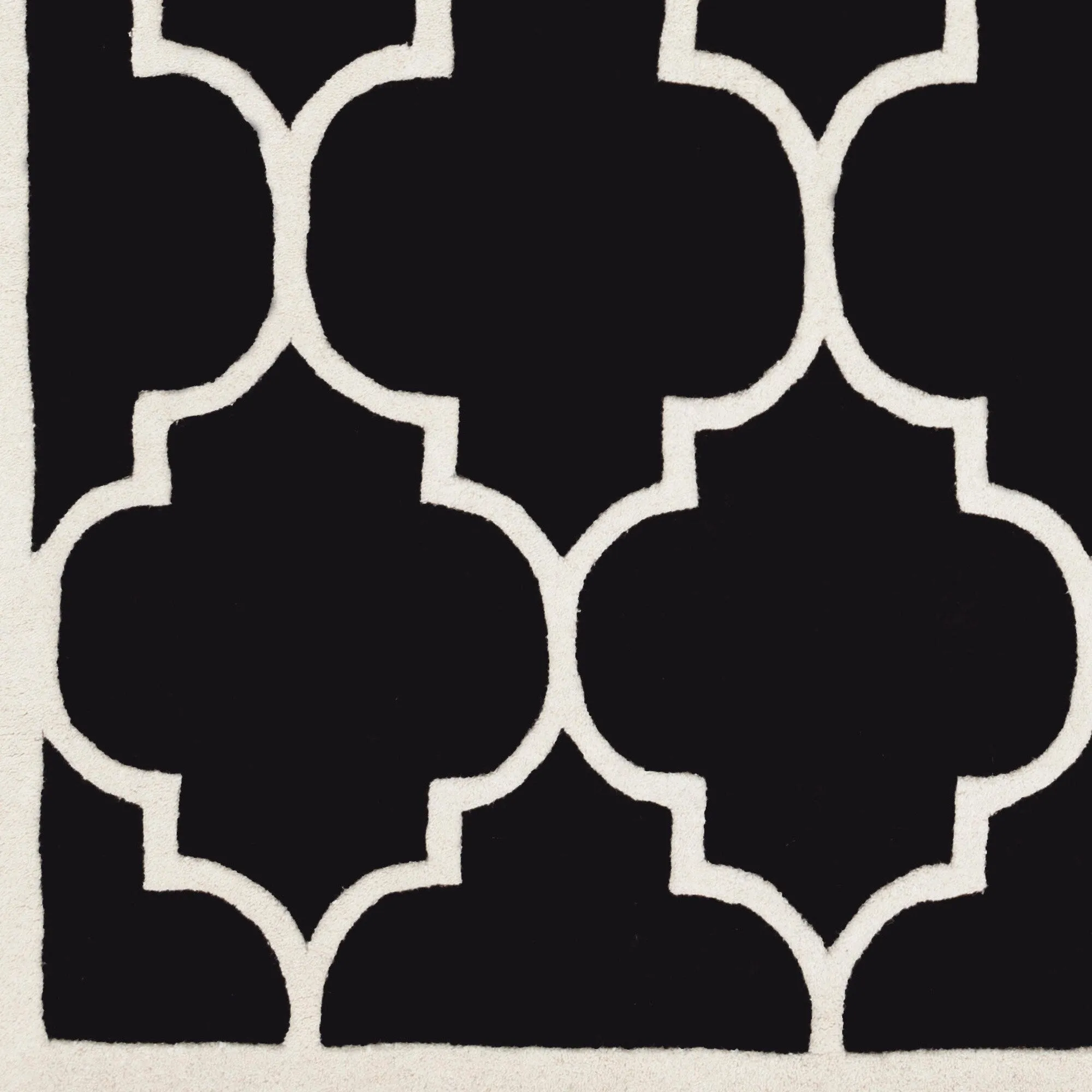 Hand-tufted Juliet Moroccan Tile Wool Area Rug