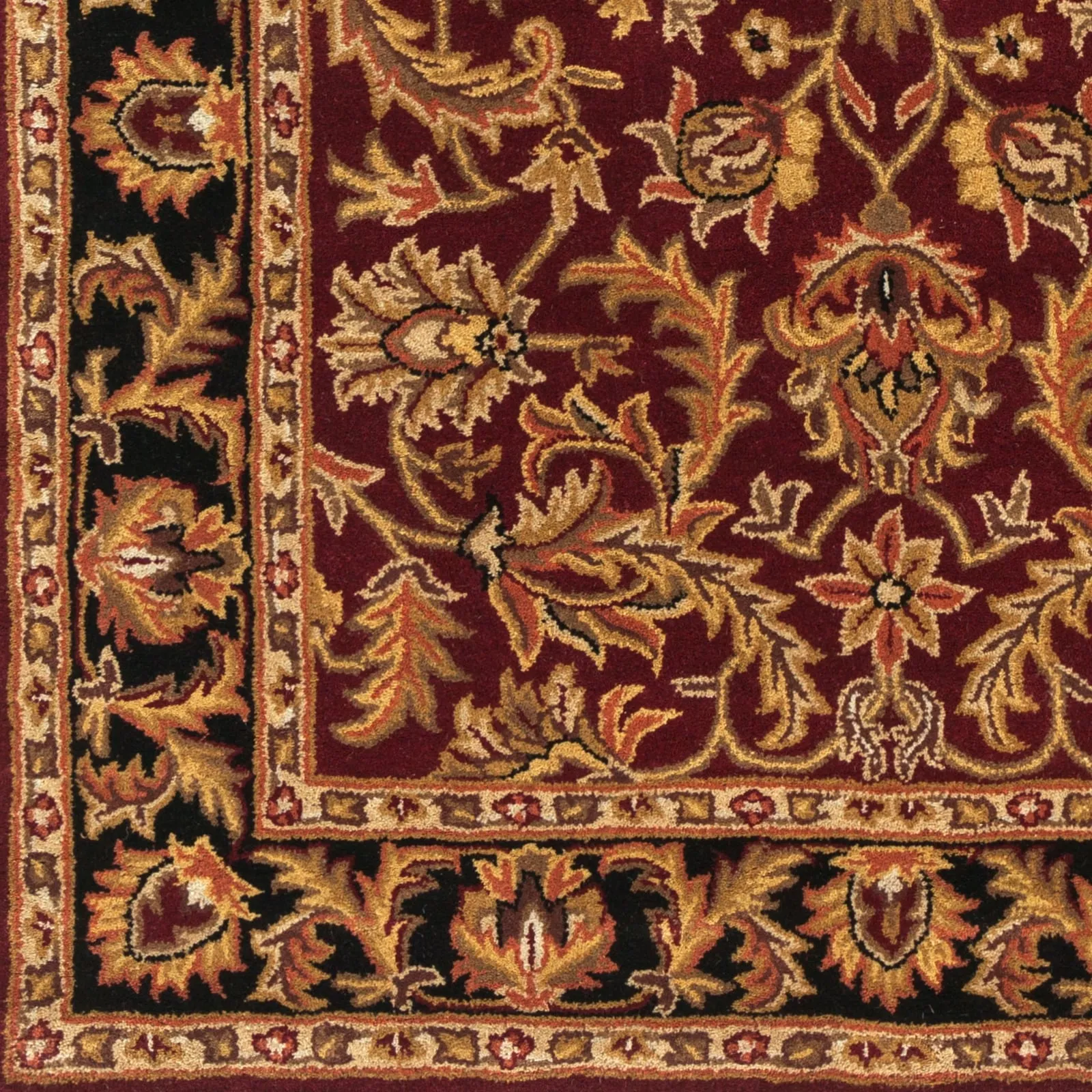 Hand-Tufted Ollie Traditional Border Rug