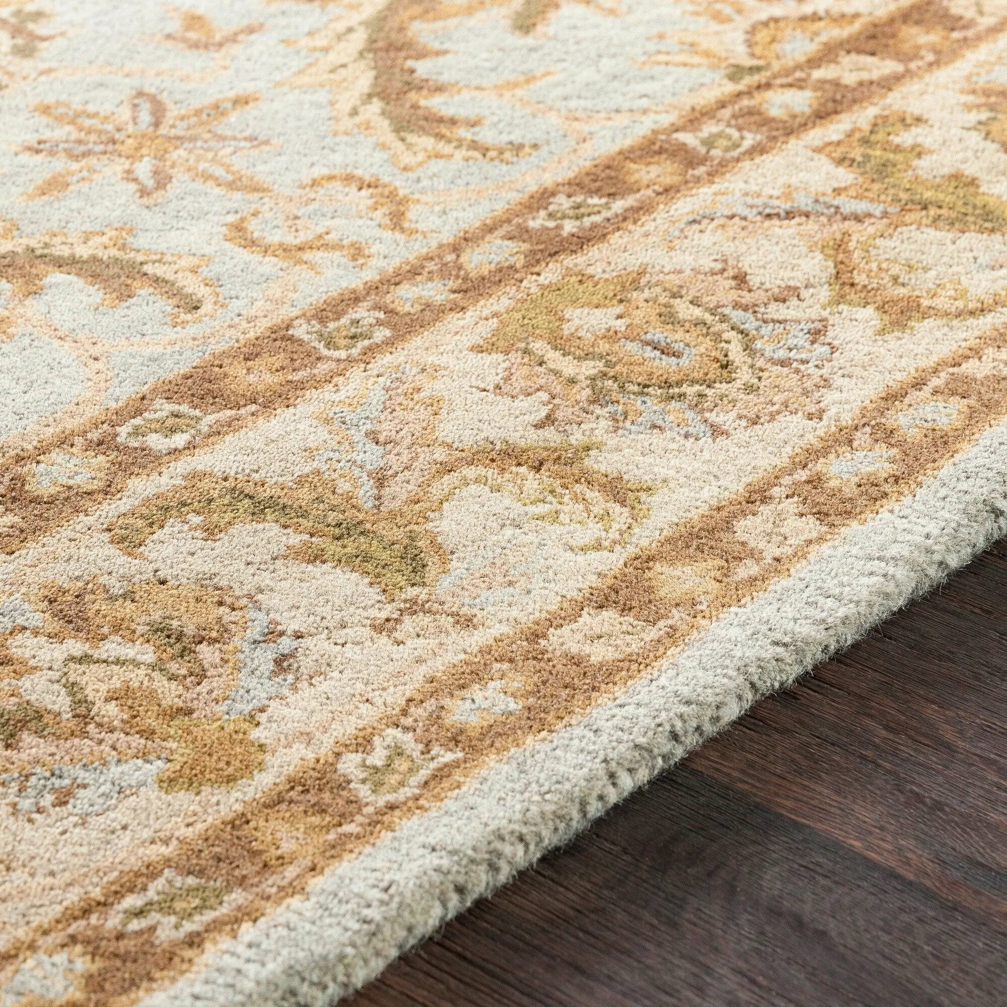 Hand-Tufted Ollie Traditional Border Runner
