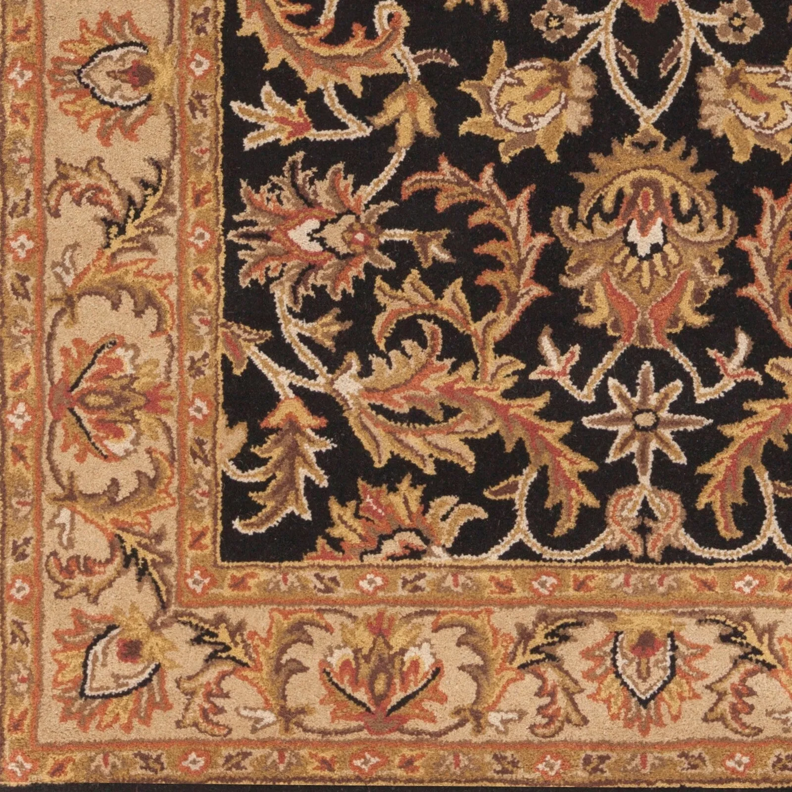 Hand-Tufted Ollie Traditional Border Runner