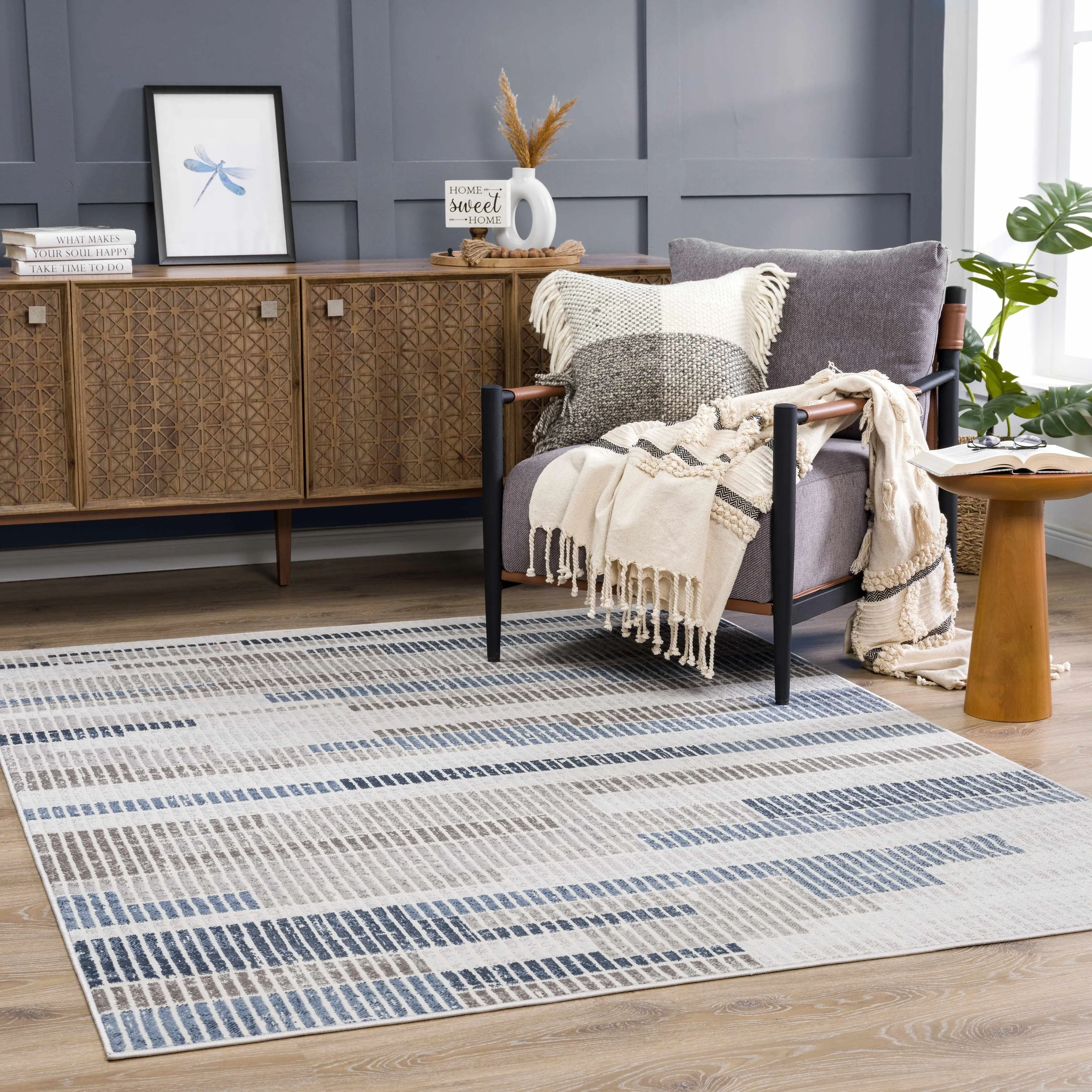 Hauteloom Calum Living Room. Bedroom Area Rug - Farmhouse - High Pile - Pink.Gray - 7'9 x 9'6