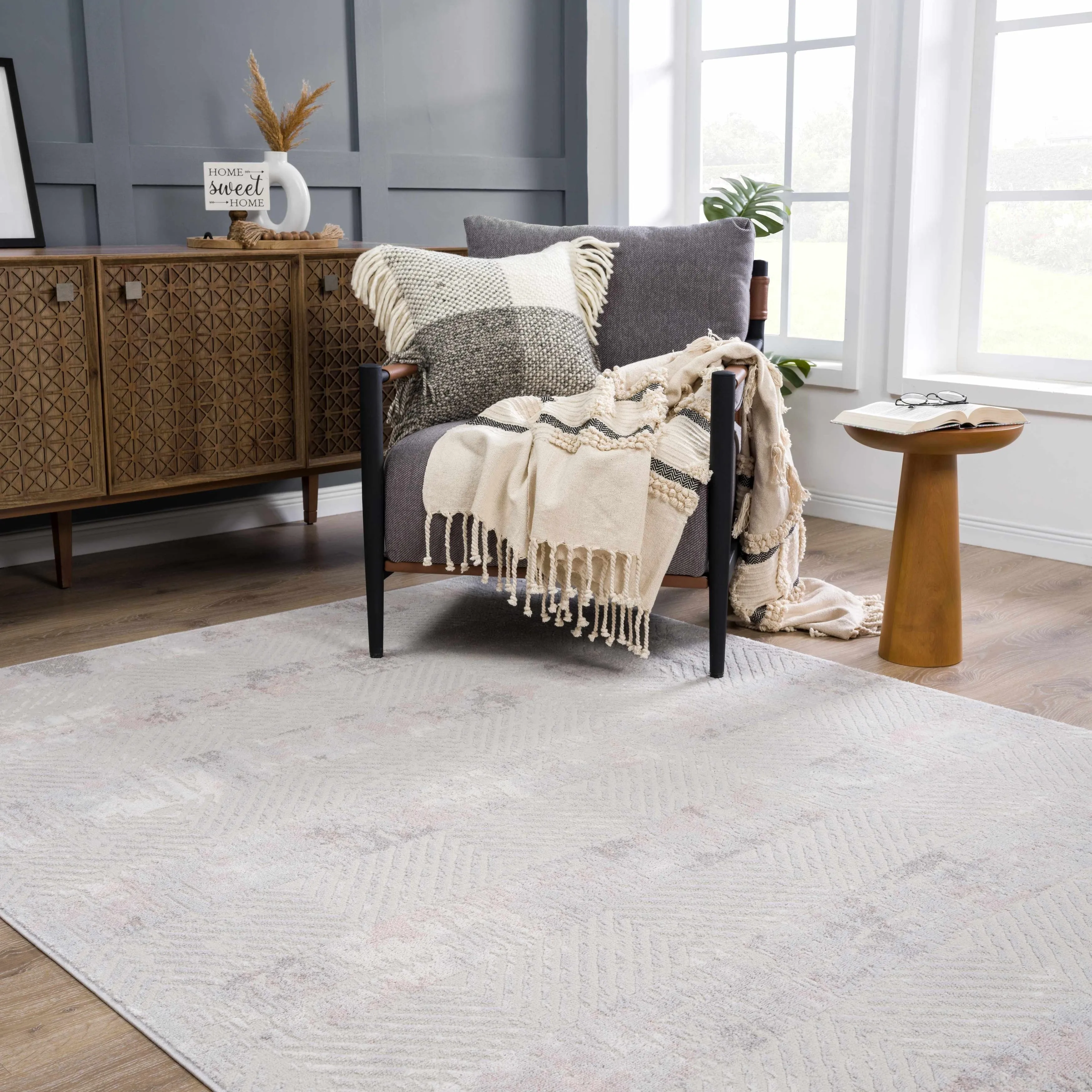 Hauteloom Calum Living Room. Bedroom Area Rug - Farmhouse - High Pile - Pink.Gray - 7'9 x 9'6
