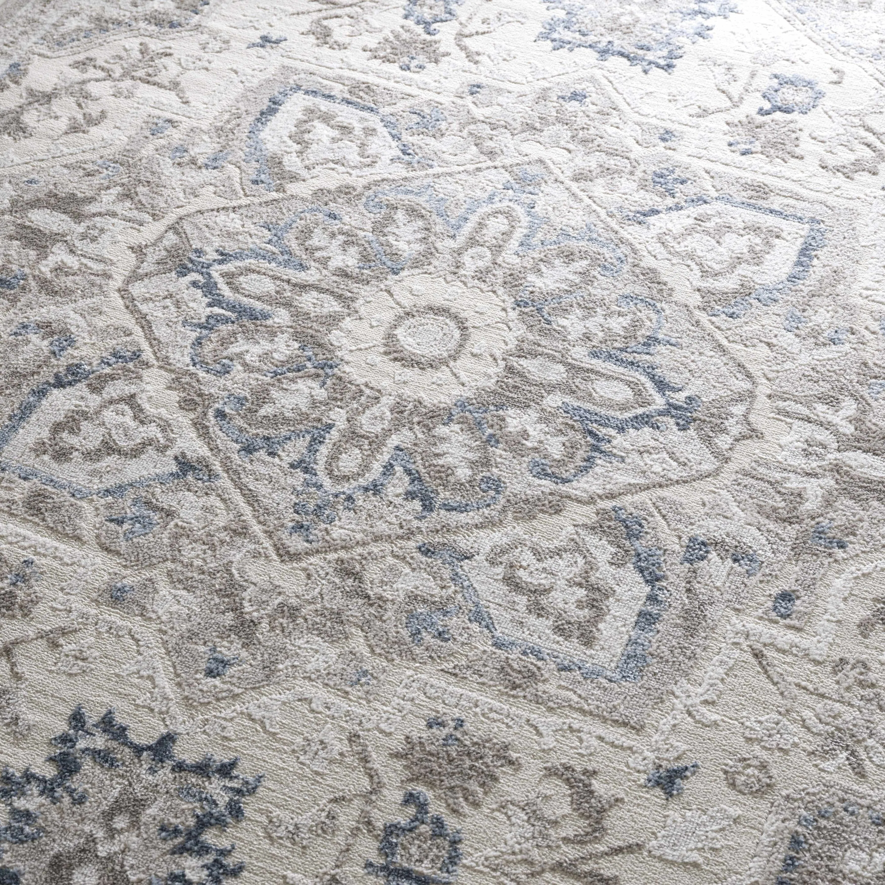 Hauteloom Calum Living Room. Bedroom Area Rug - Farmhouse - High Pile - Pink.Gray - 7'9 x 9'6