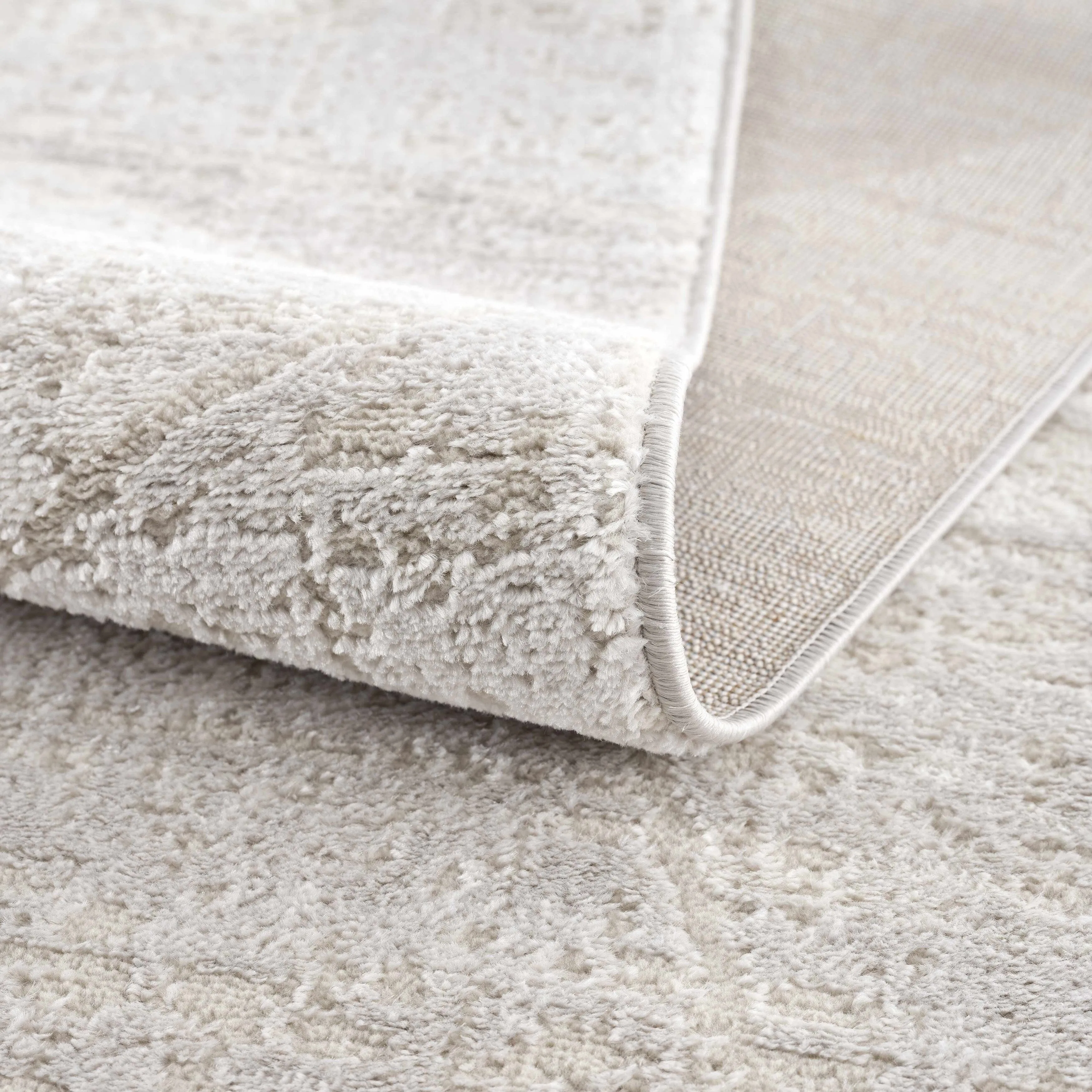 Hauteloom Calum Living Room. Bedroom Area Rug - Farmhouse - High Pile - Pink.Gray - 7'9 x 9'6