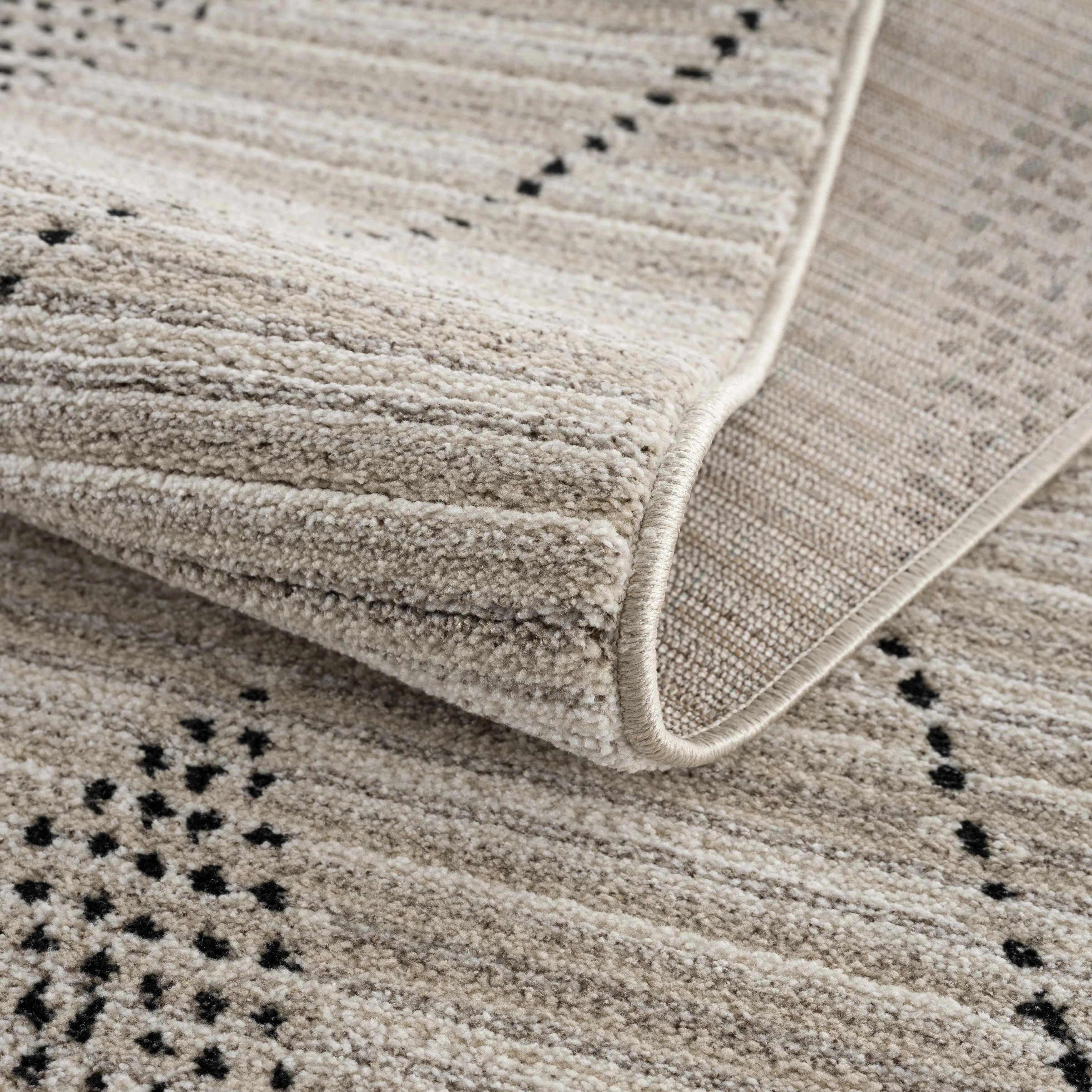 Hauteloom Casablanca Collection Bohemian Farmhouse High Pile Area Rug