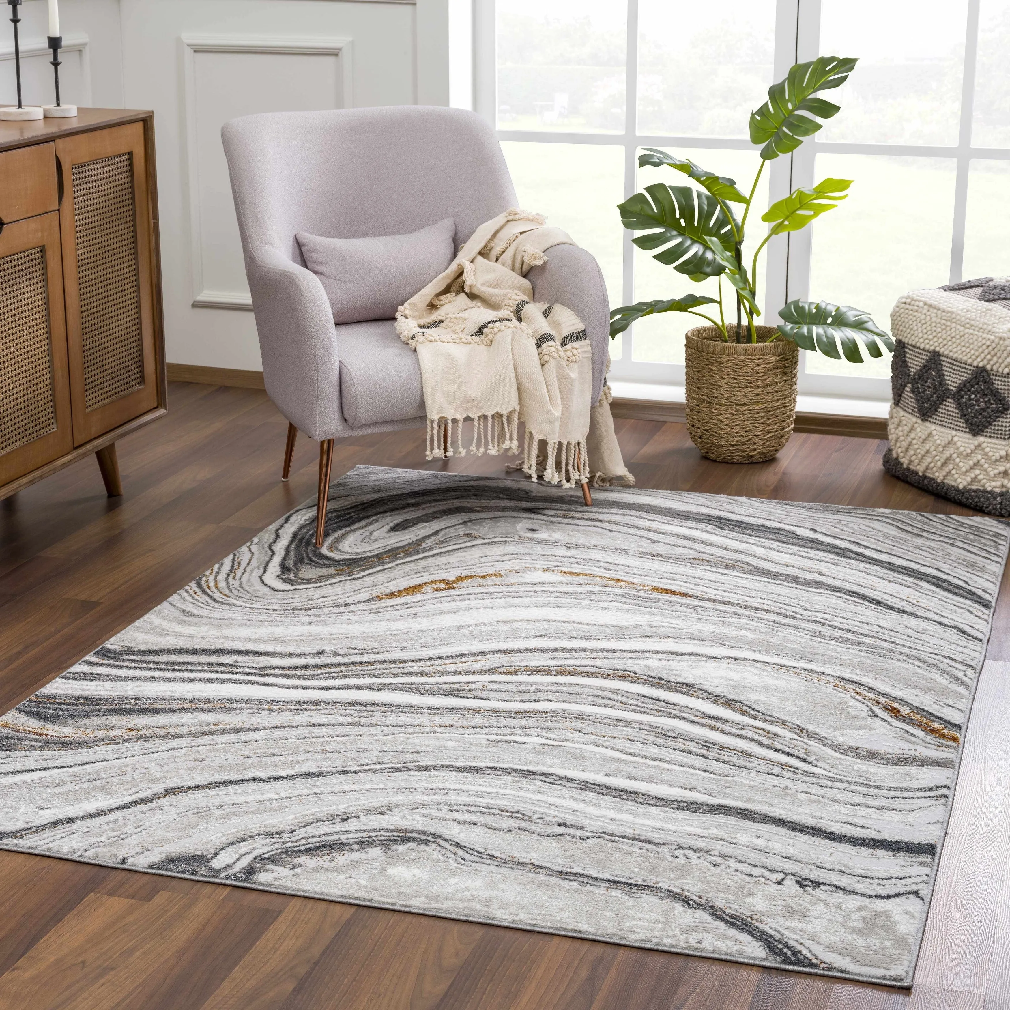 Hauteloom Liverpool Living Room. Bedroom Area Rug - Contemporary - Cream.Green - 7'10 x 10'