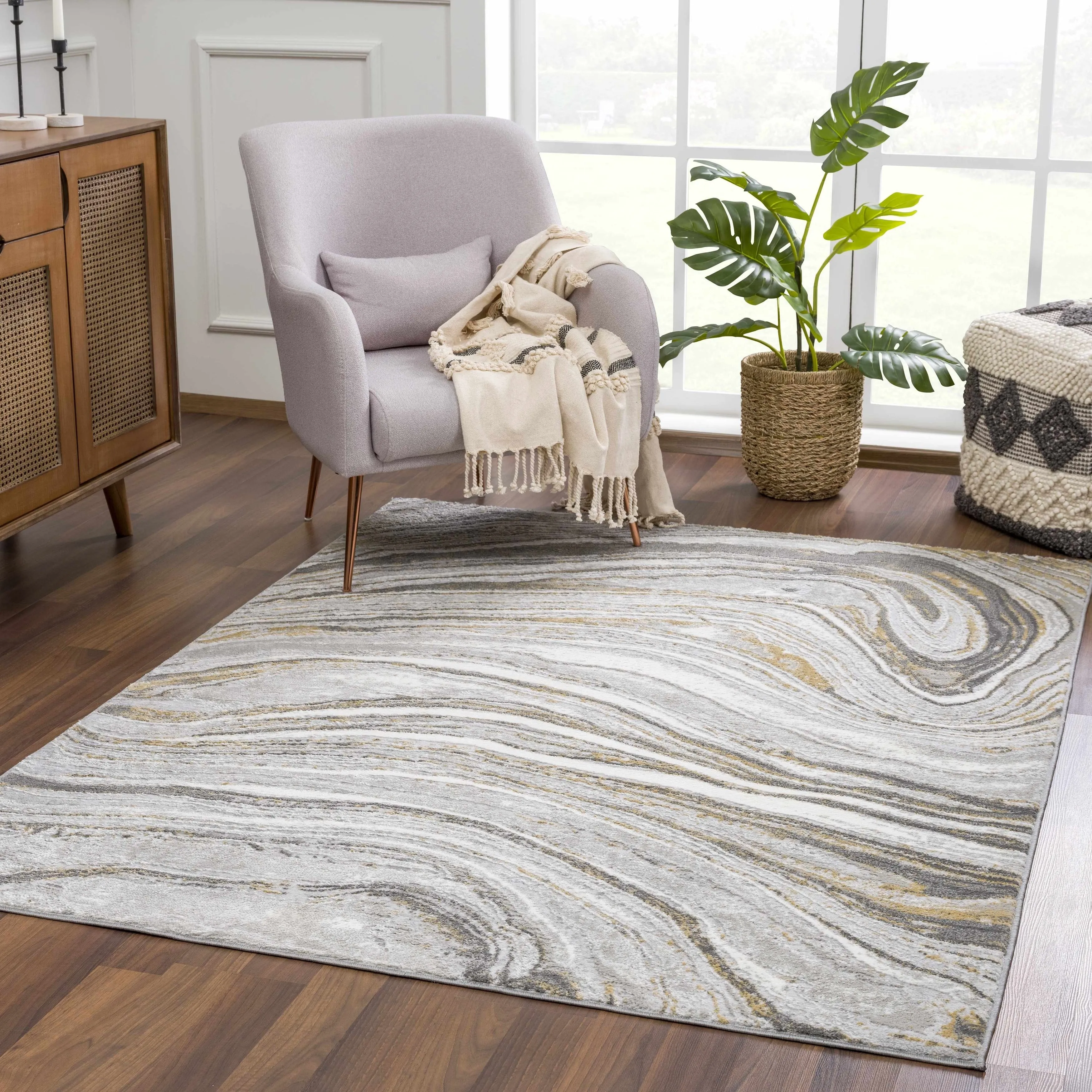 Hauteloom Liverpool Living Room. Bedroom Area Rug - Contemporary - Cream.Green - 7'10 x 10'