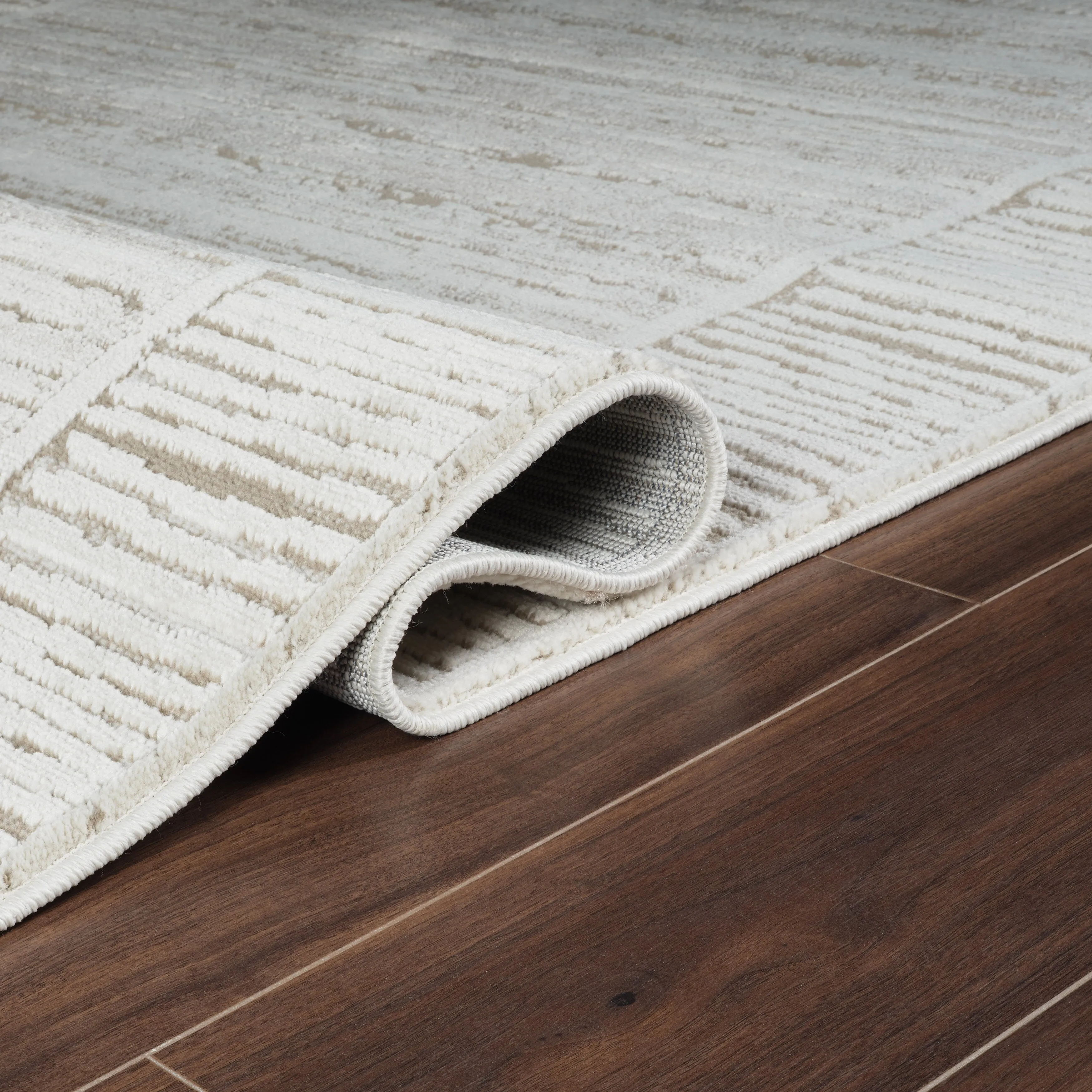 High-Low Savannah Rug
