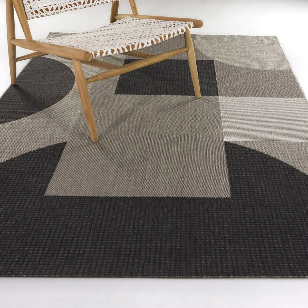 Hopper Modern Geometric Indoor/Outdoor Area Rug