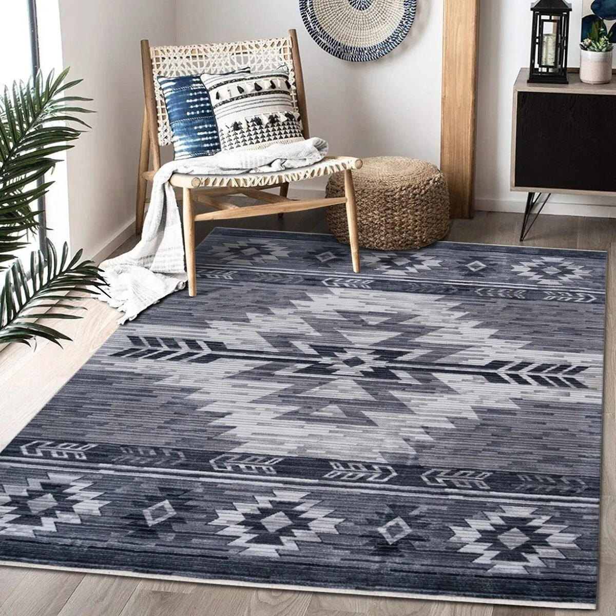 HR Southwestern Rugs Inspired Modern Faded Tribal Floor cover. Super soft and plush