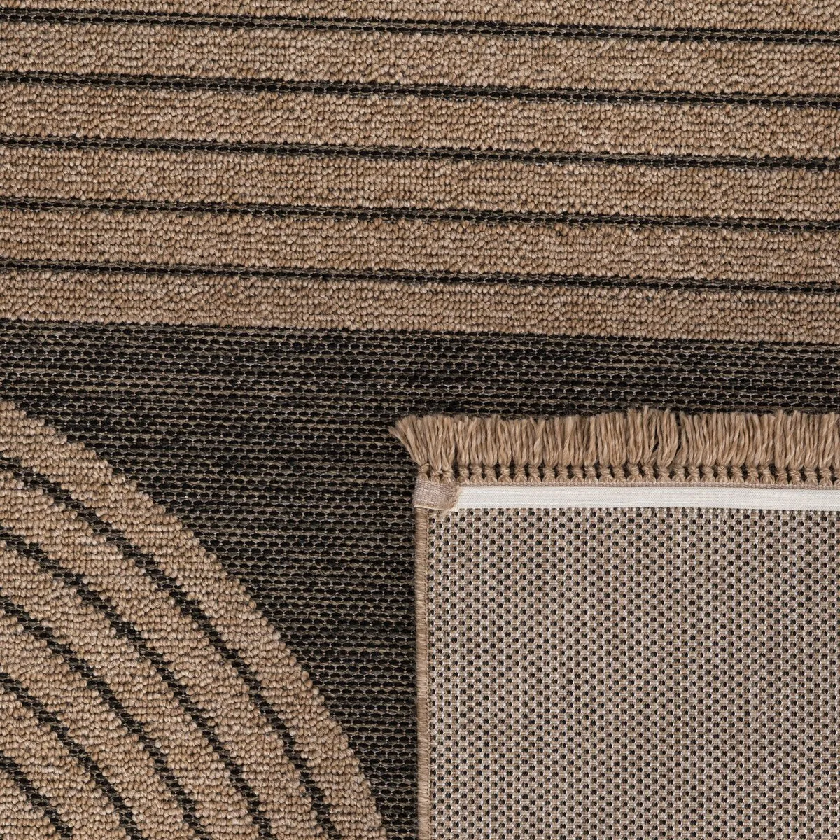 Indoor and Outdoor Rug Boho Look with Modern Curved Lines