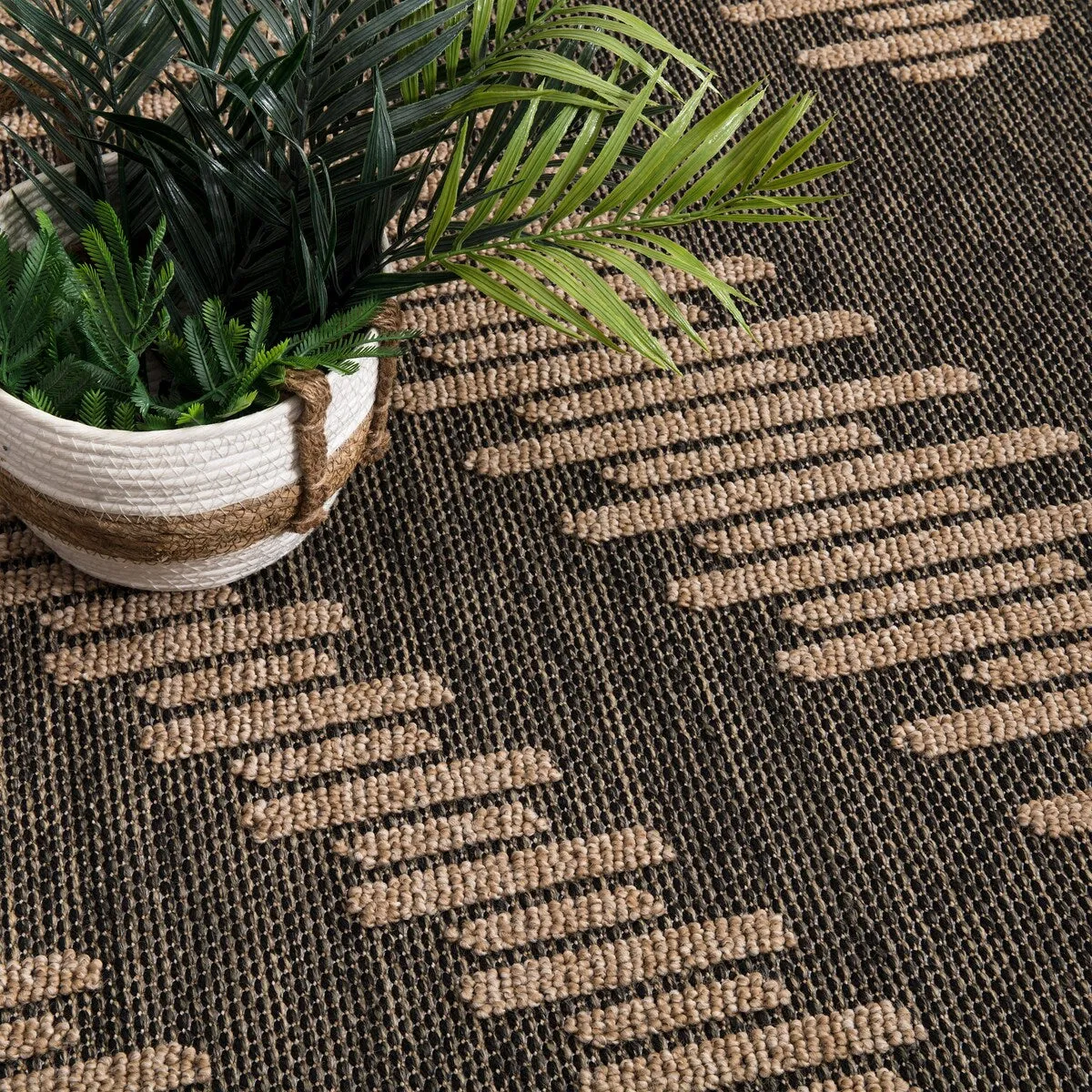 Indoor and Outdoor Rug Natural Look with Diamond Pattern