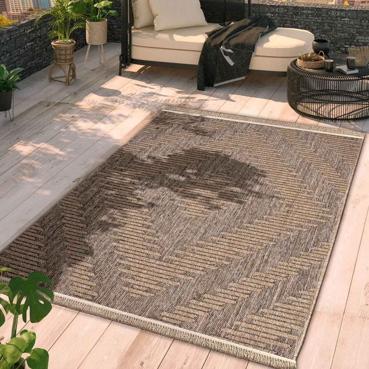 Indoor and Outdoor Rug Natural Look with Diamond Pattern