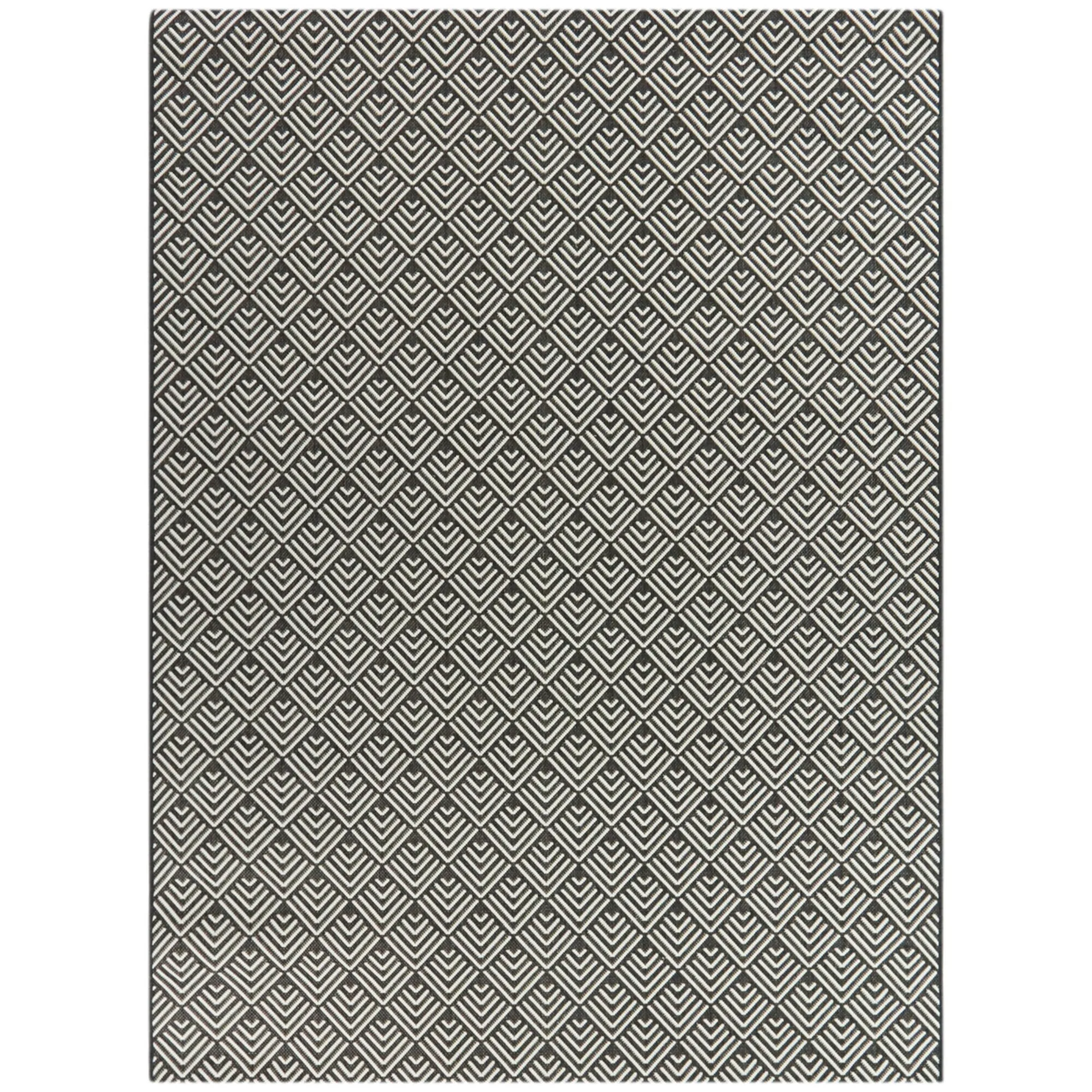 Janine Chevron Indoor/Outdoor Area Rug
