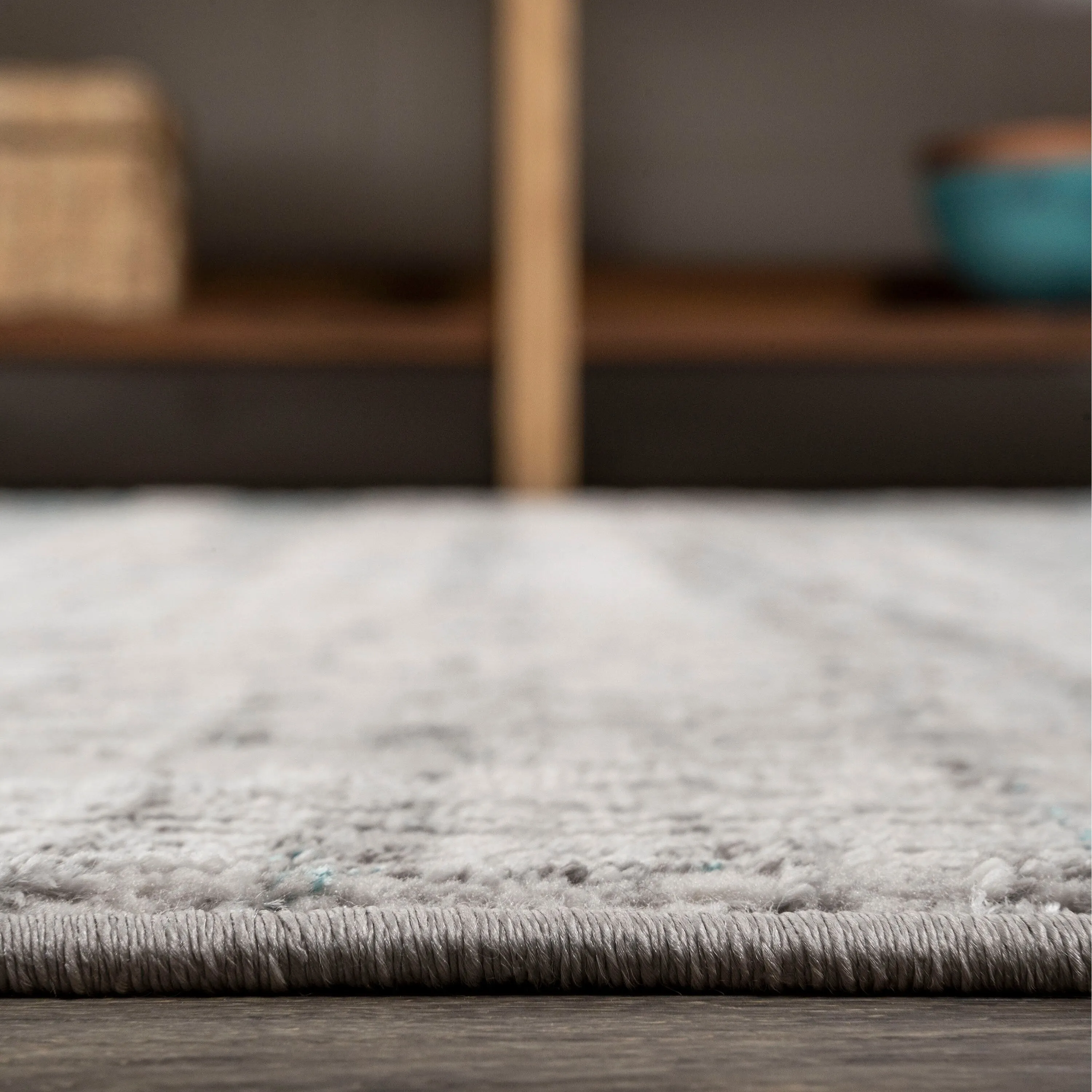 JONATHAN Y Arabesque Modern Strie' Area Rug