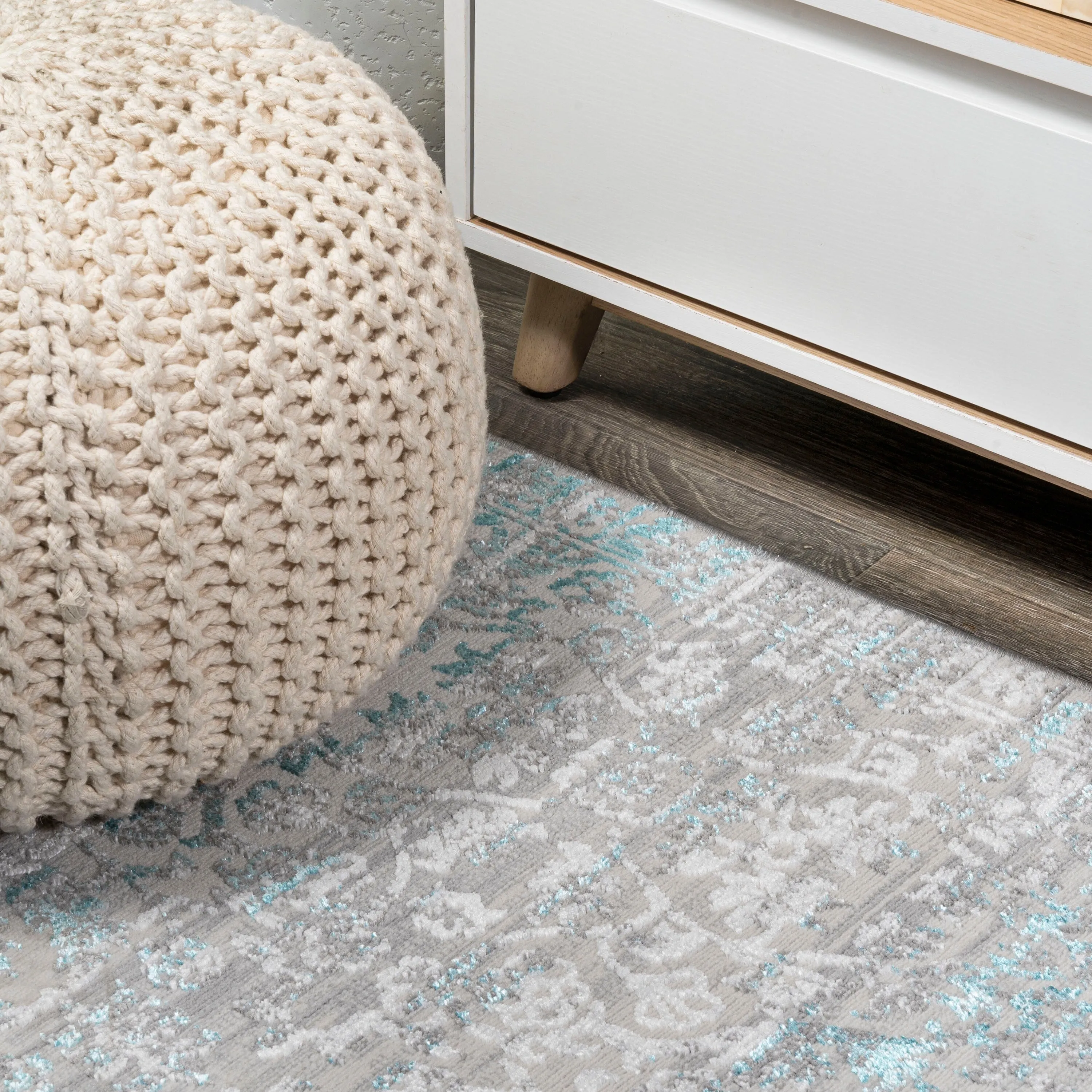 JONATHAN Y Arabesque Modern Strie' Area Rug