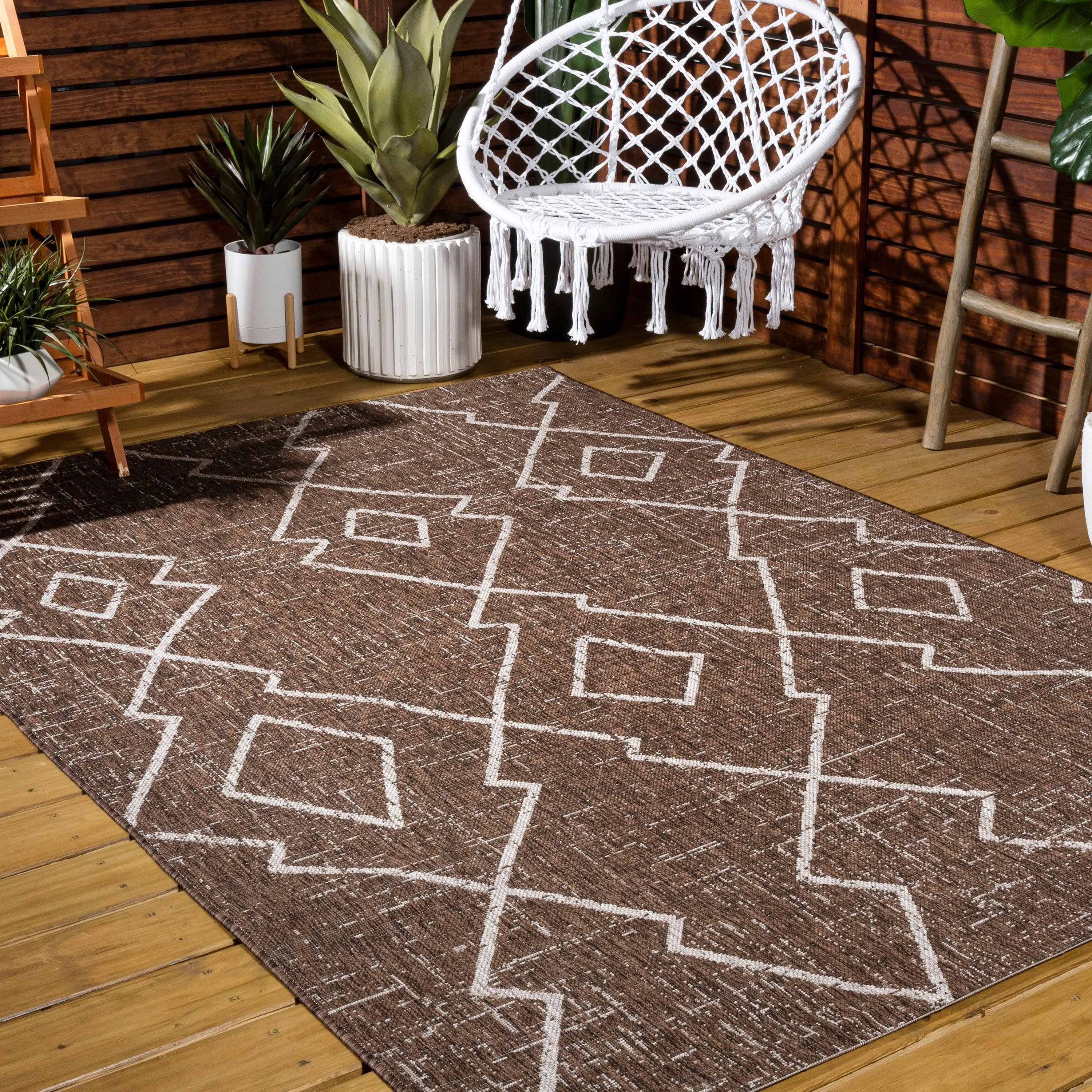 JONATHAN Y Derya Tribal Diamond Trellis Indoor/Outdoor Area Rug