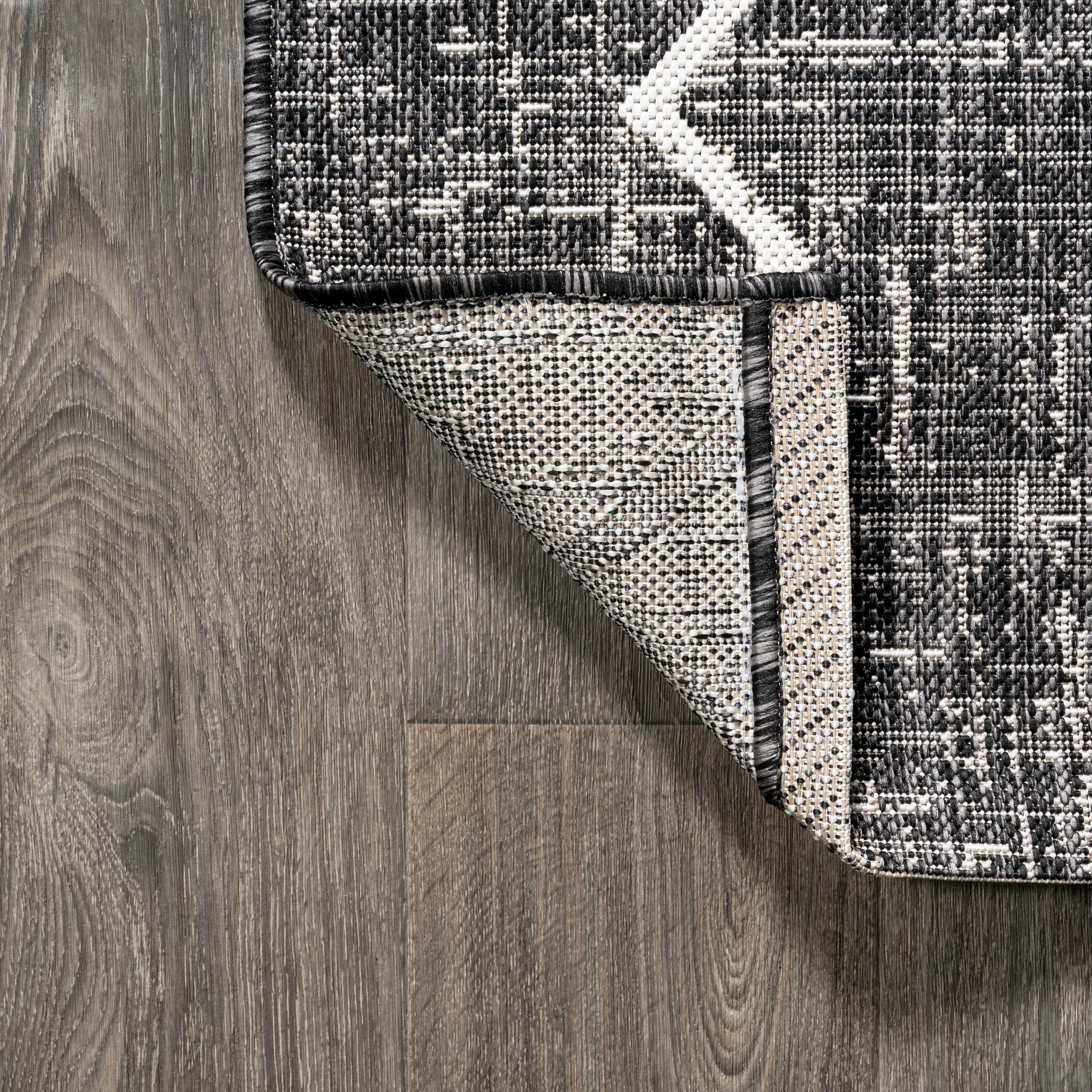 JONATHAN Y Derya Tribal Diamond Trellis Indoor/Outdoor Area Rug