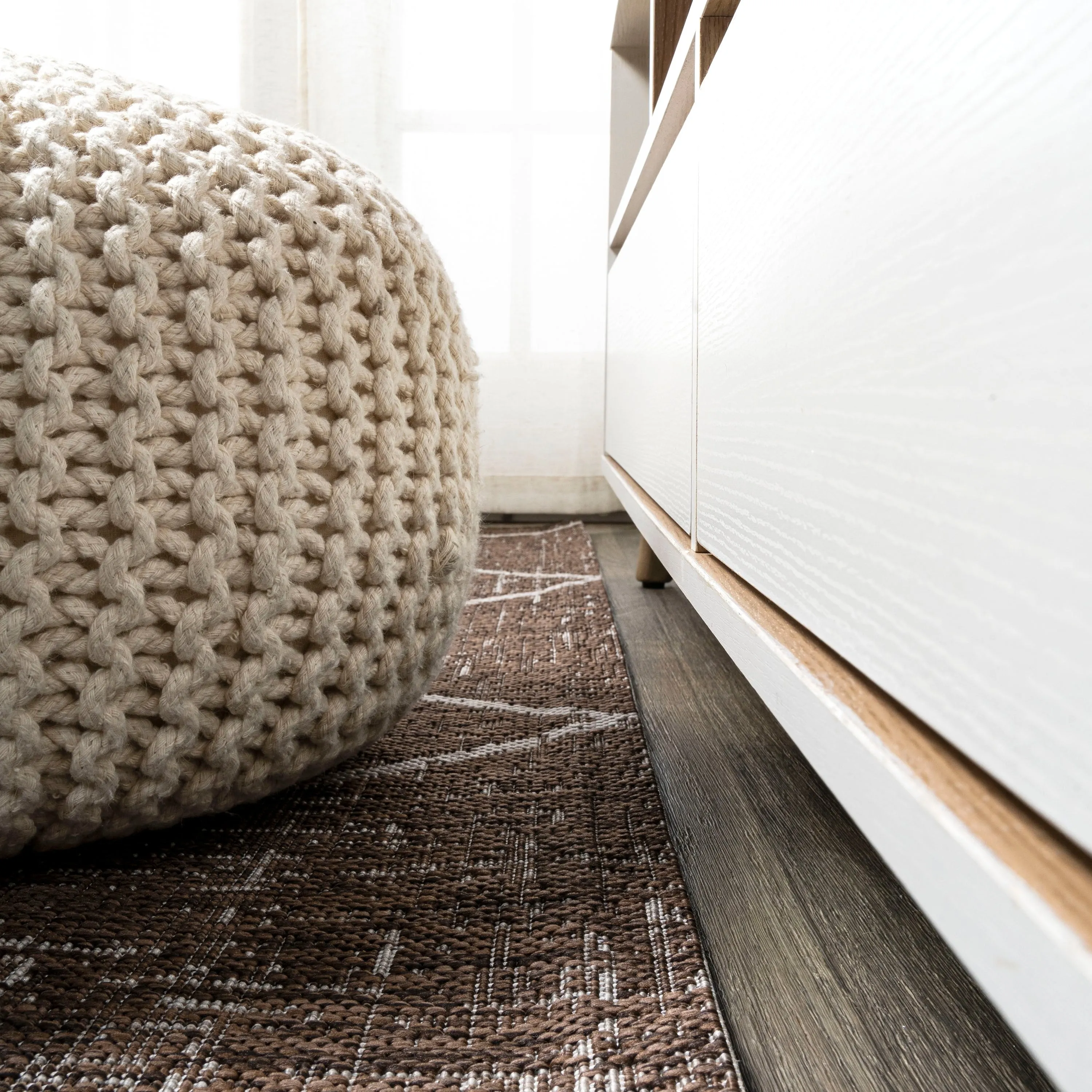 JONATHAN Y Derya Tribal Diamond Trellis Indoor/Outdoor Area Rug