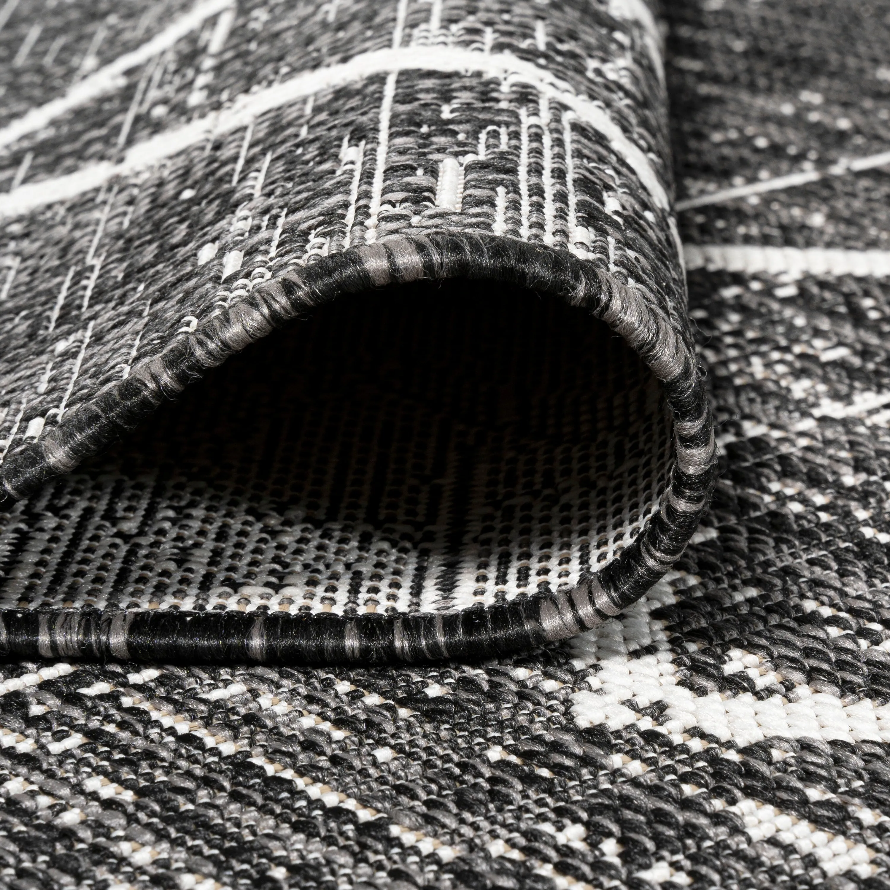 JONATHAN Y Derya Tribal Diamond Trellis Indoor/Outdoor Area Rug