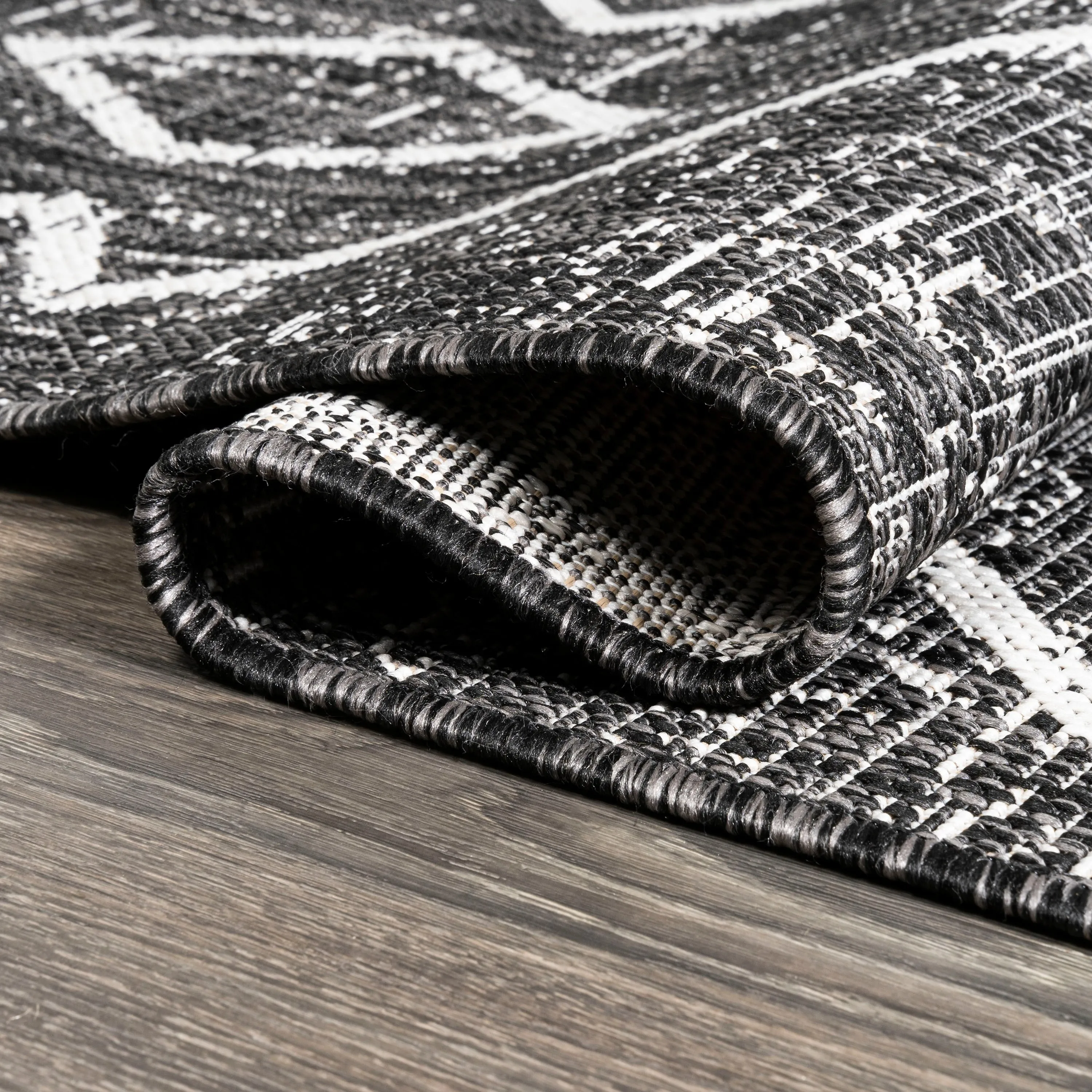 JONATHAN Y Derya Tribal Diamond Trellis Indoor/Outdoor Area Rug