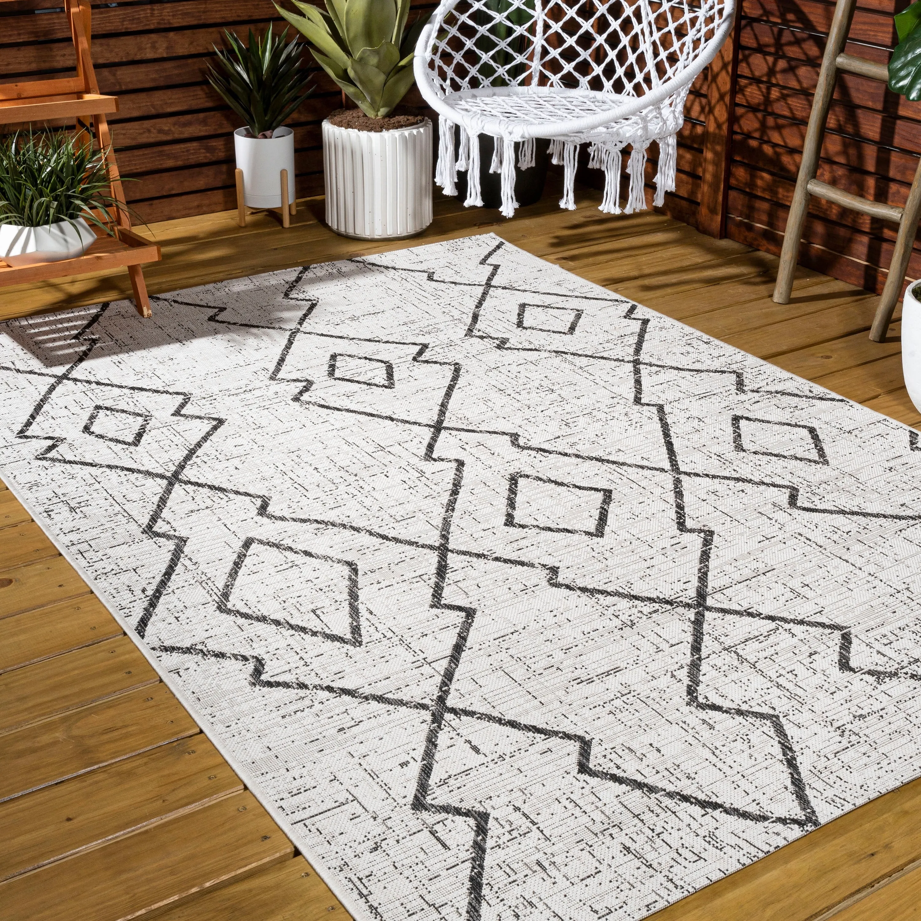 JONATHAN Y Derya Tribal Diamond Trellis Indoor/Outdoor Area Rug