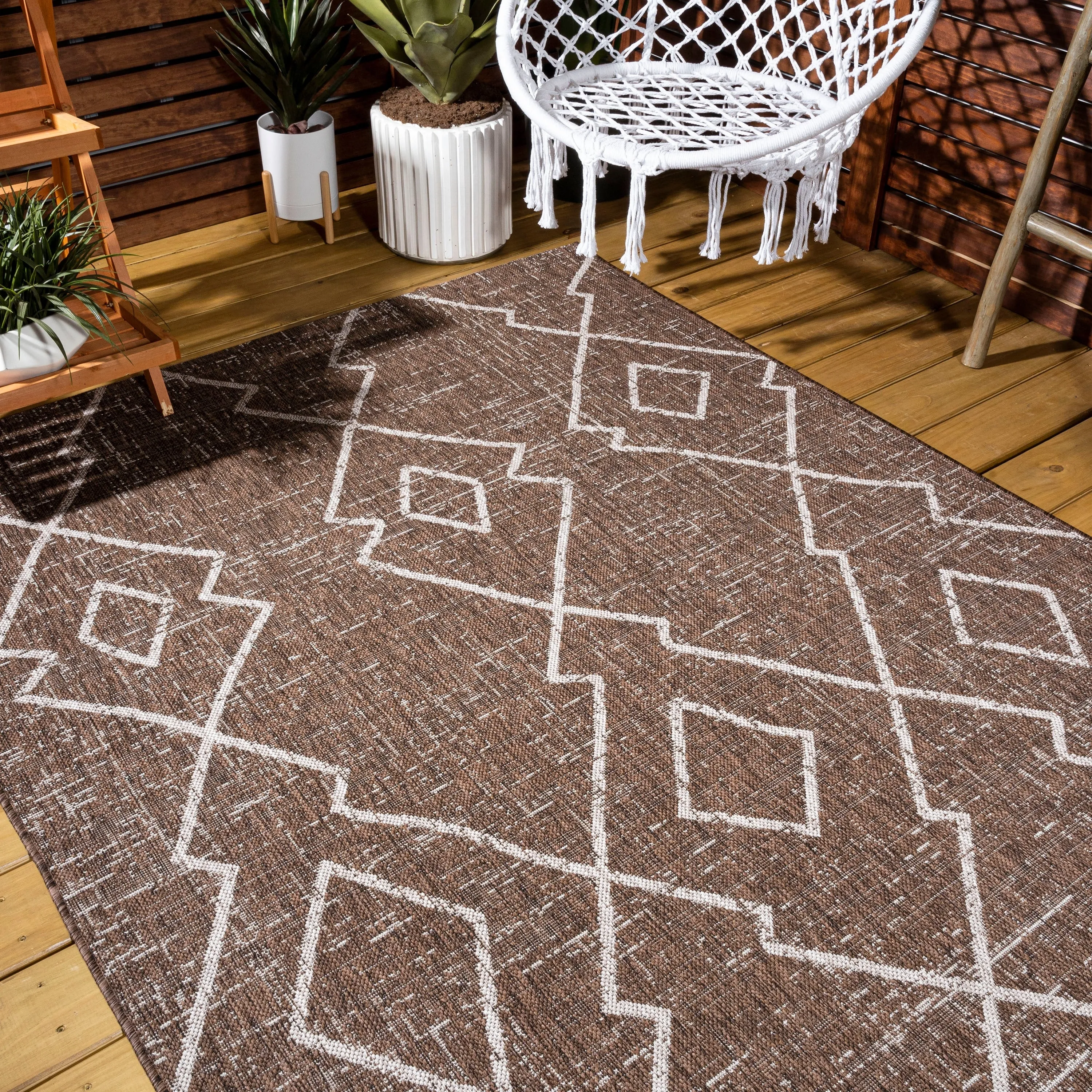 JONATHAN Y Derya Tribal Diamond Trellis Indoor/Outdoor Area Rug