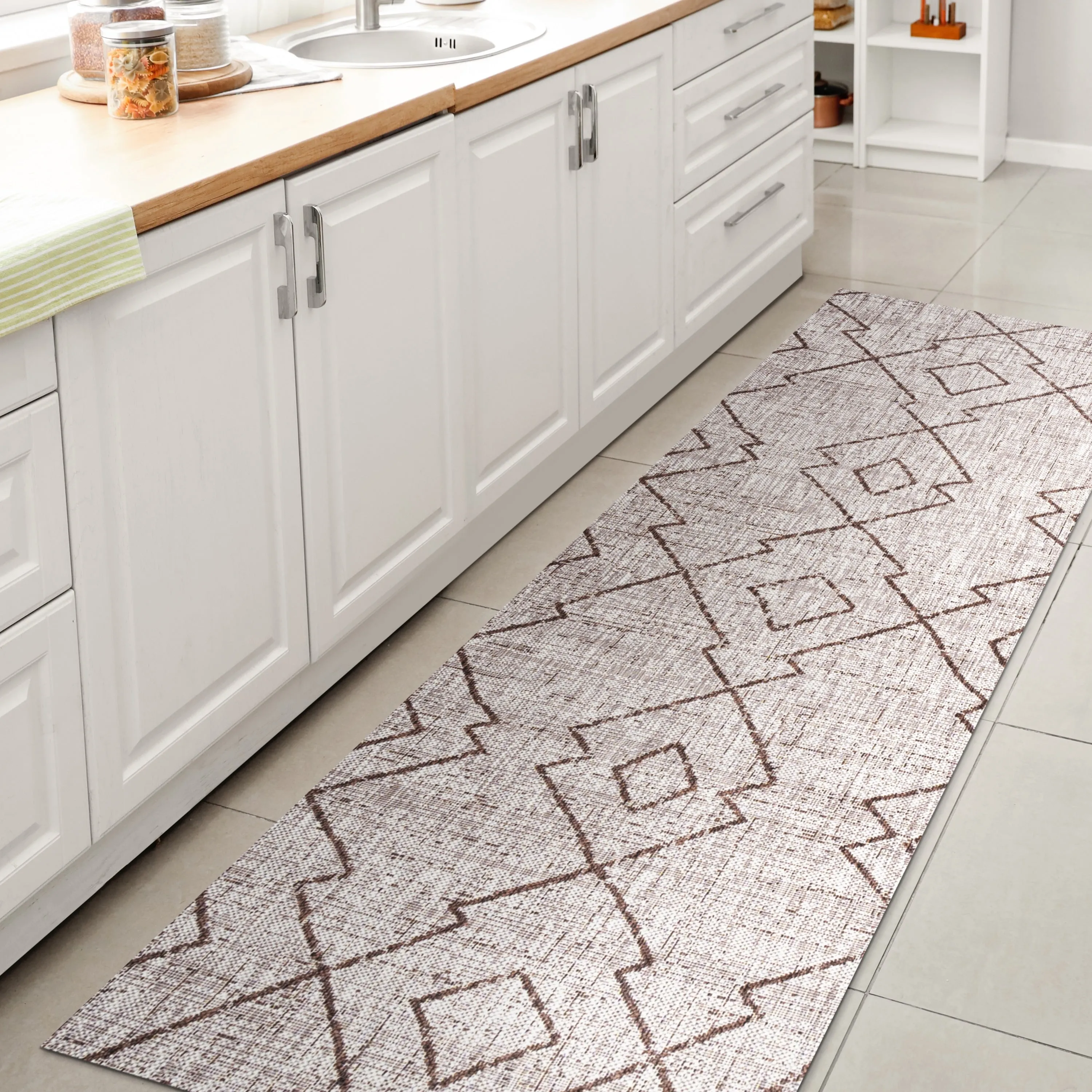 JONATHAN Y Derya Tribal Diamond Trellis Indoor/Outdoor Area Rug