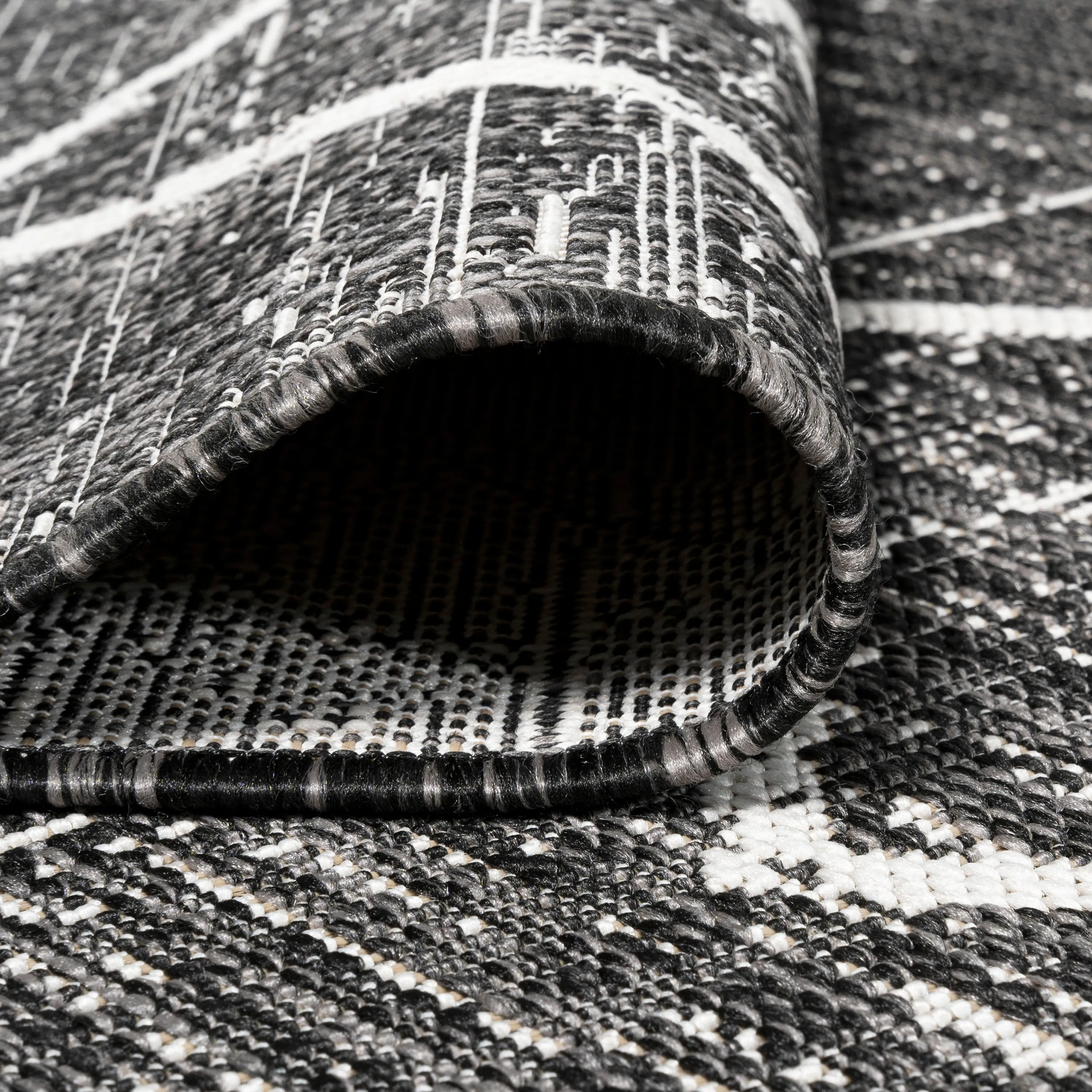 JONATHAN Y Derya Tribal Diamond Trellis Indoor/Outdoor Area Rug