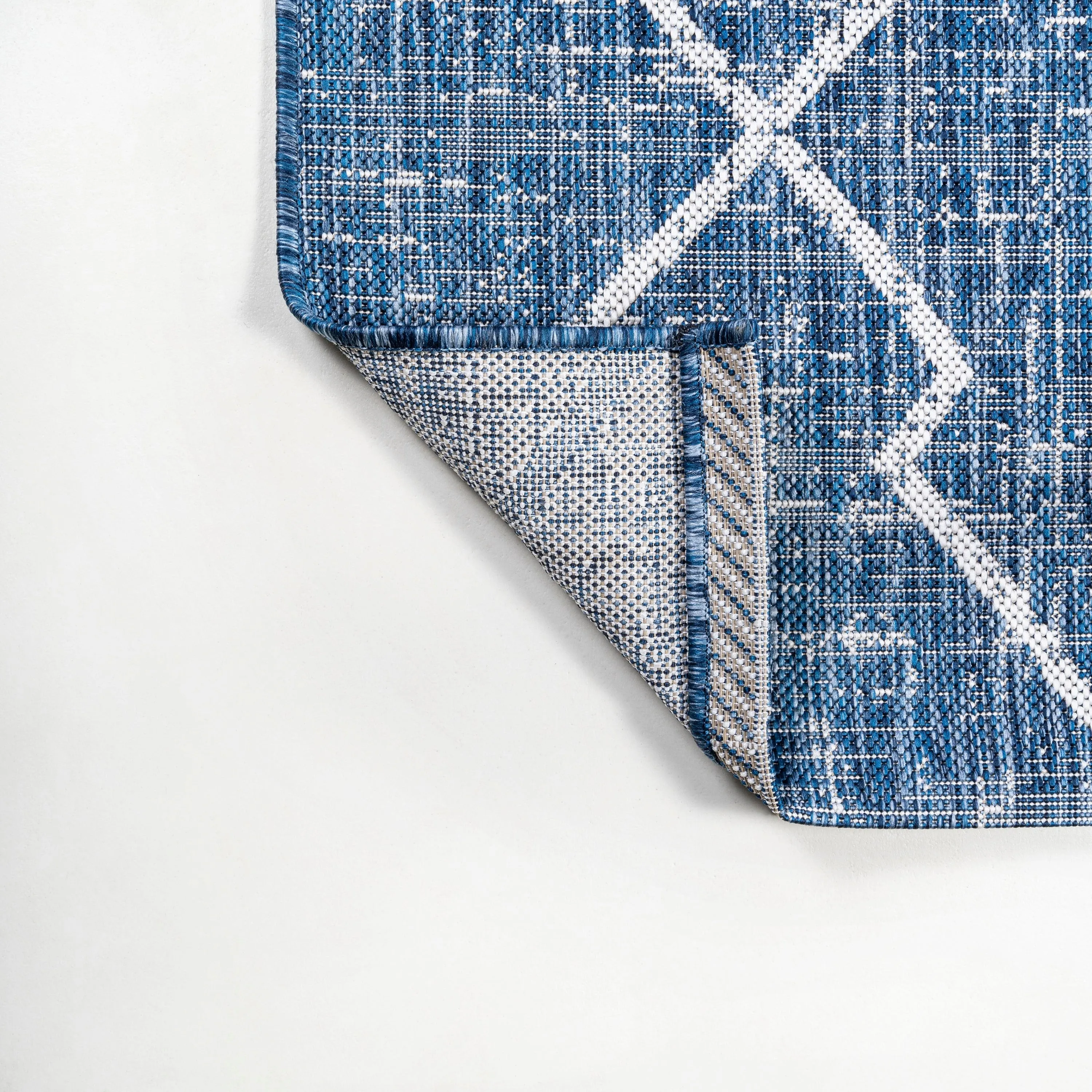 JONATHAN Y Derya Tribal Diamond Trellis Indoor/Outdoor Area Rug