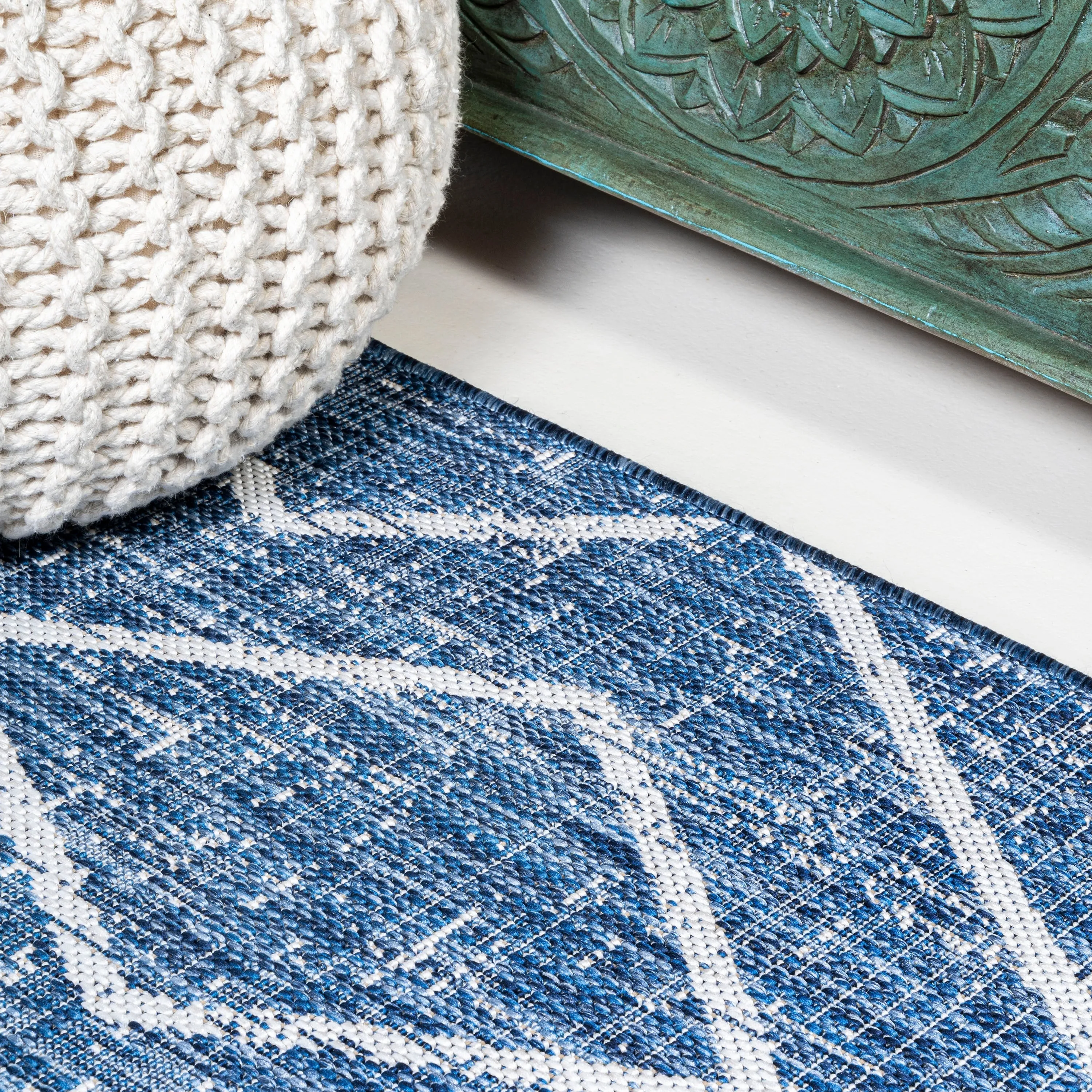 JONATHAN Y Derya Tribal Diamond Trellis Indoor/Outdoor Area Rug