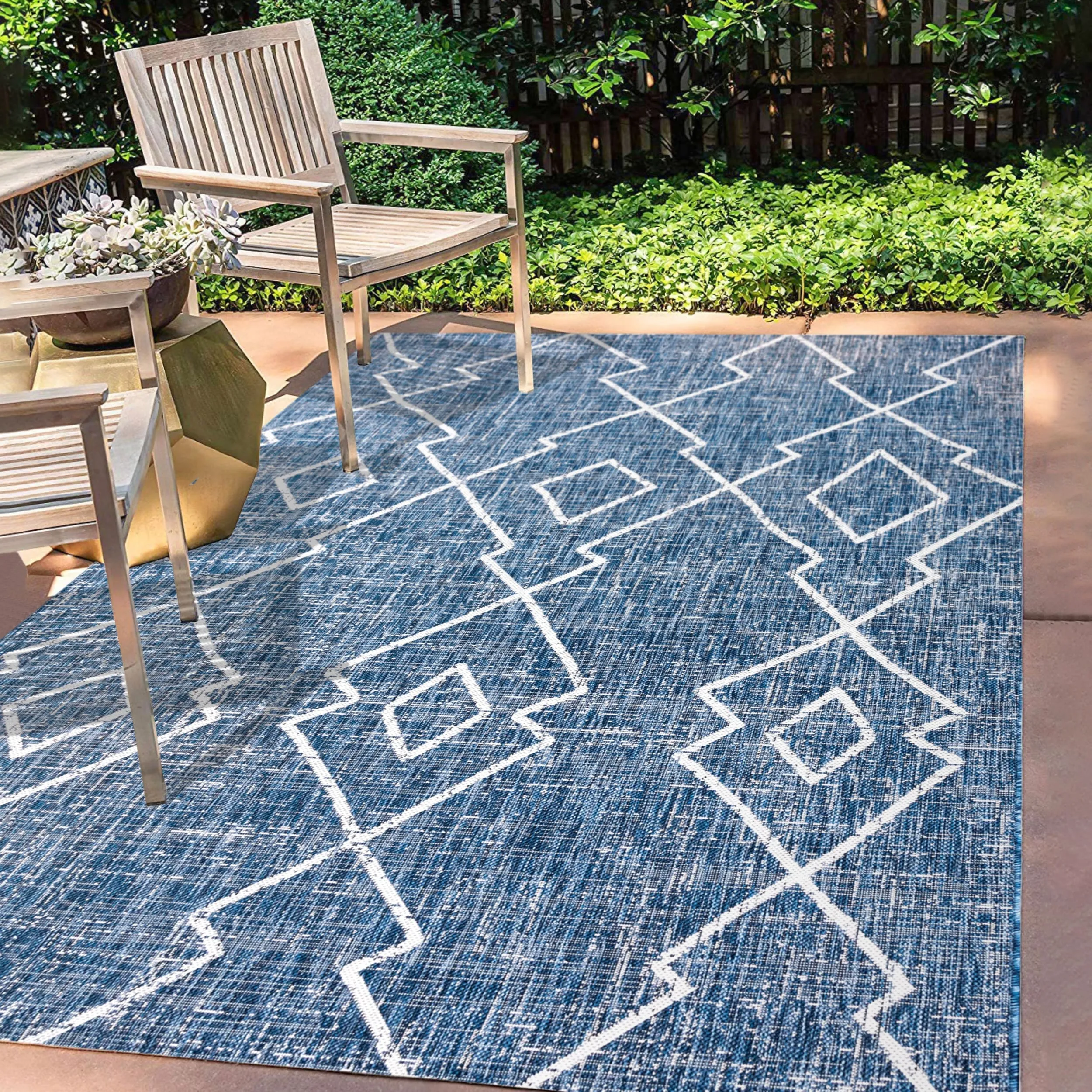 JONATHAN Y Derya Tribal Diamond Trellis Indoor/Outdoor Area Rug