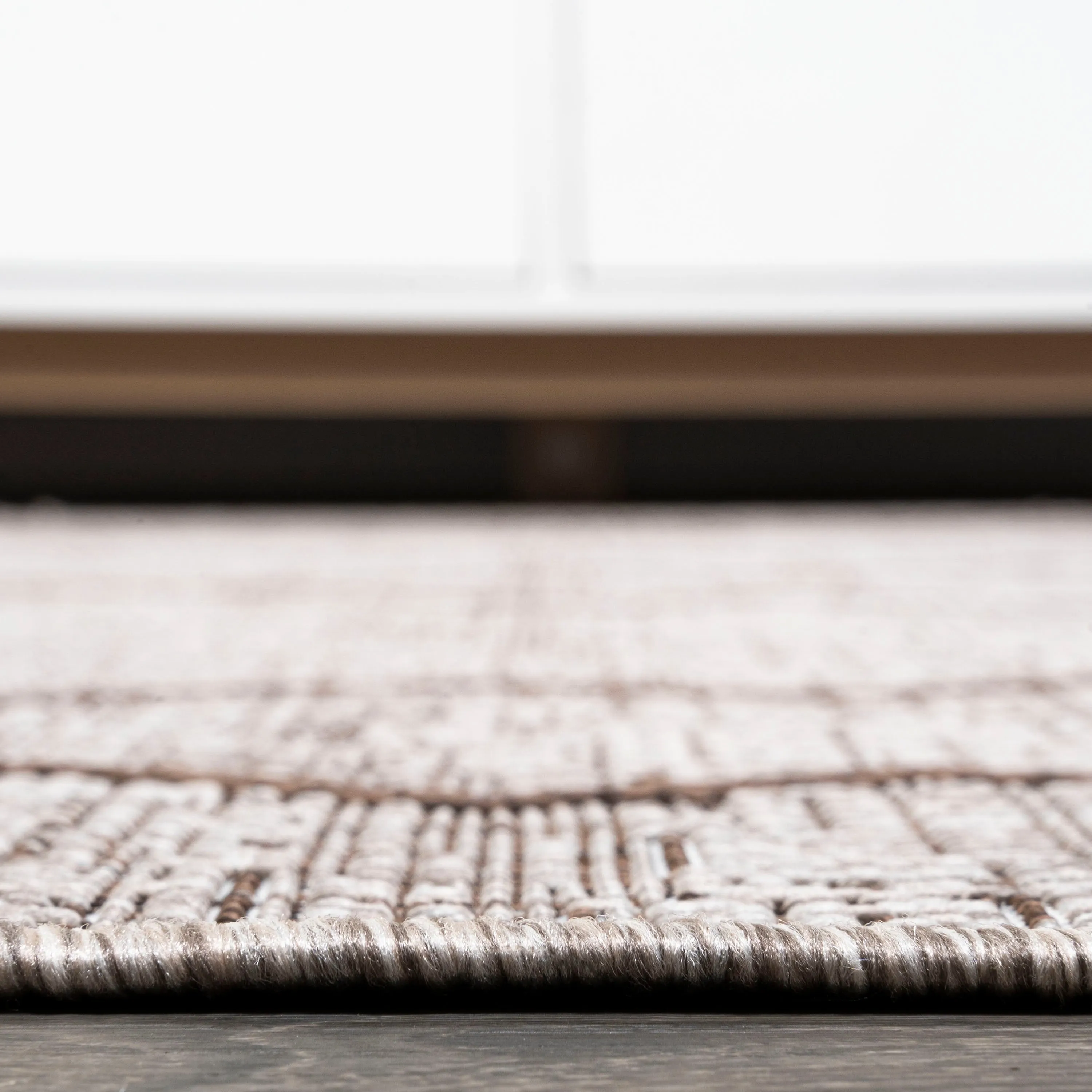 JONATHAN Y Derya Tribal Diamond Trellis Indoor/Outdoor Area Rug