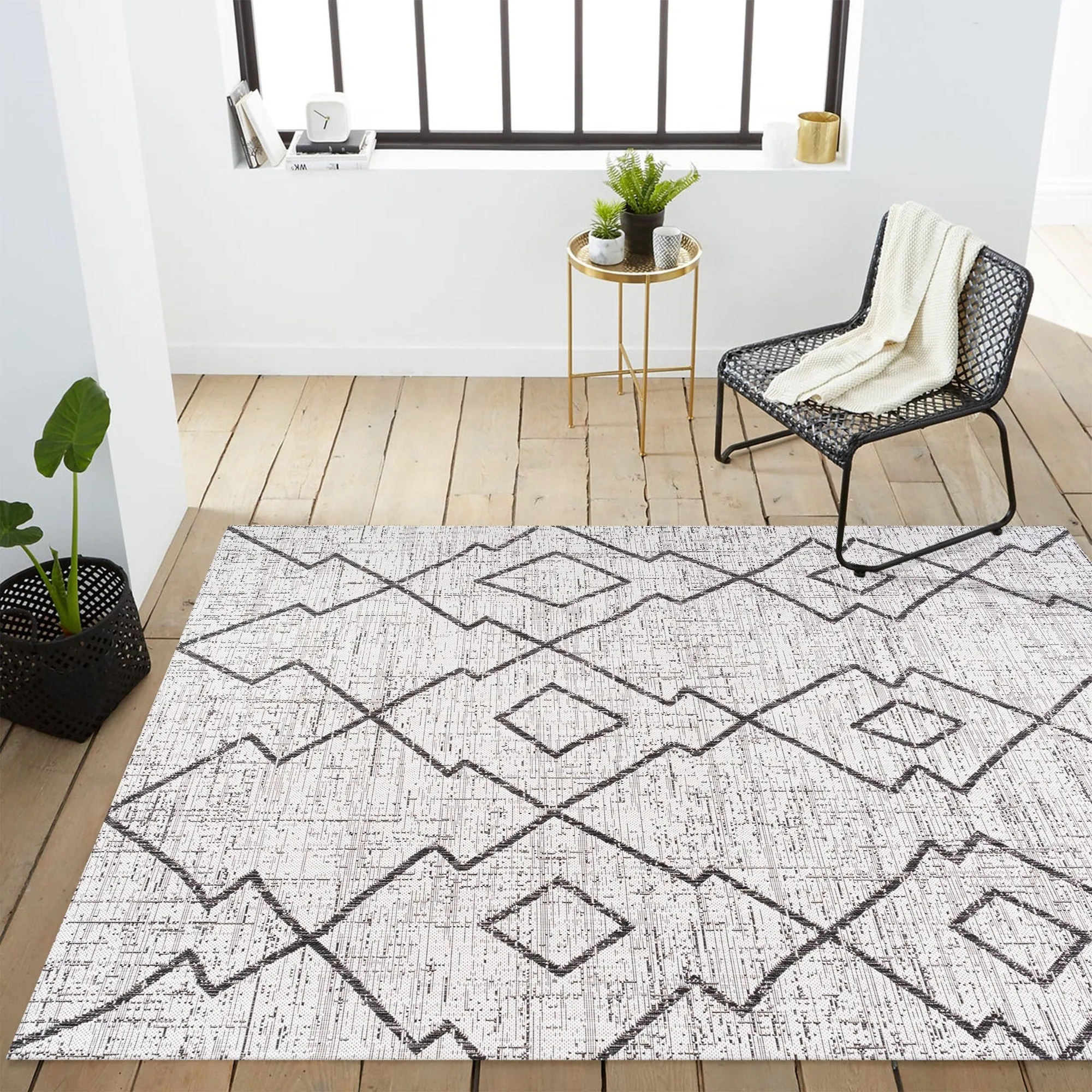 JONATHAN Y Derya Tribal Diamond Trellis Indoor/Outdoor Area Rug