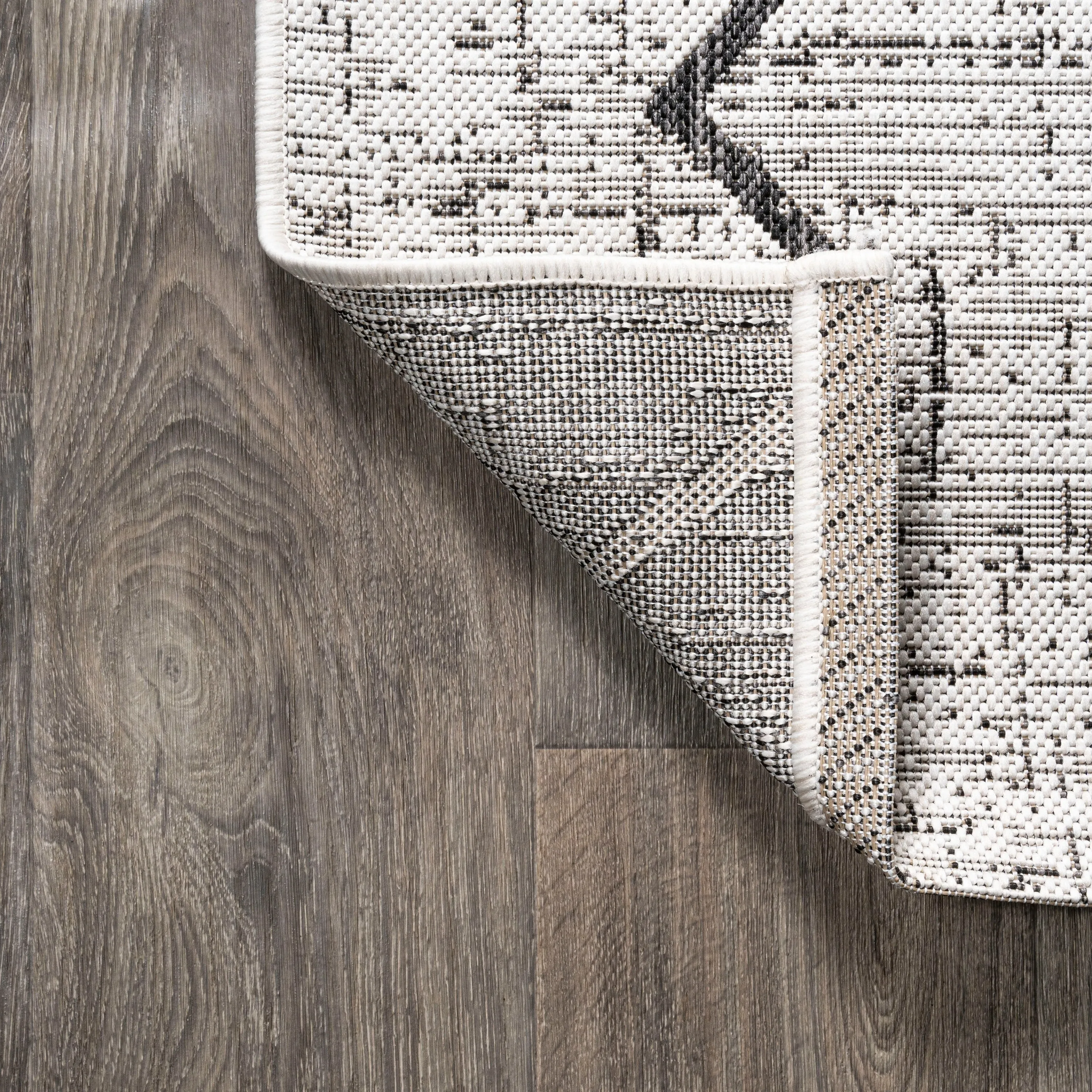 JONATHAN Y Derya Tribal Diamond Trellis Indoor/Outdoor Area Rug