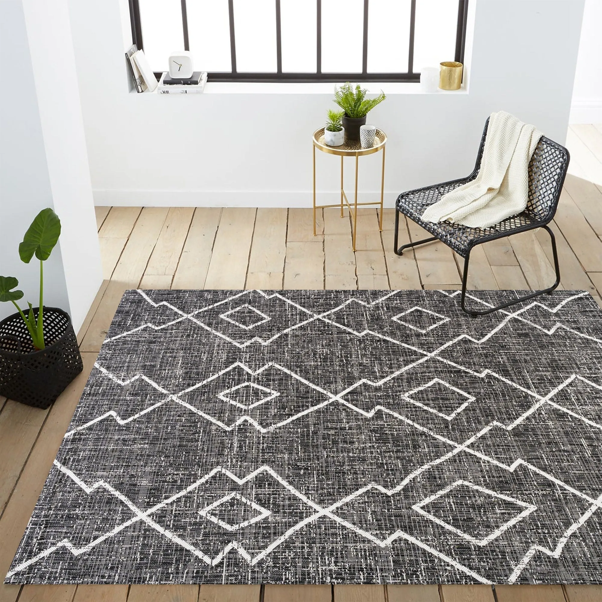 JONATHAN Y Derya Tribal Diamond Trellis Indoor/Outdoor Area Rug