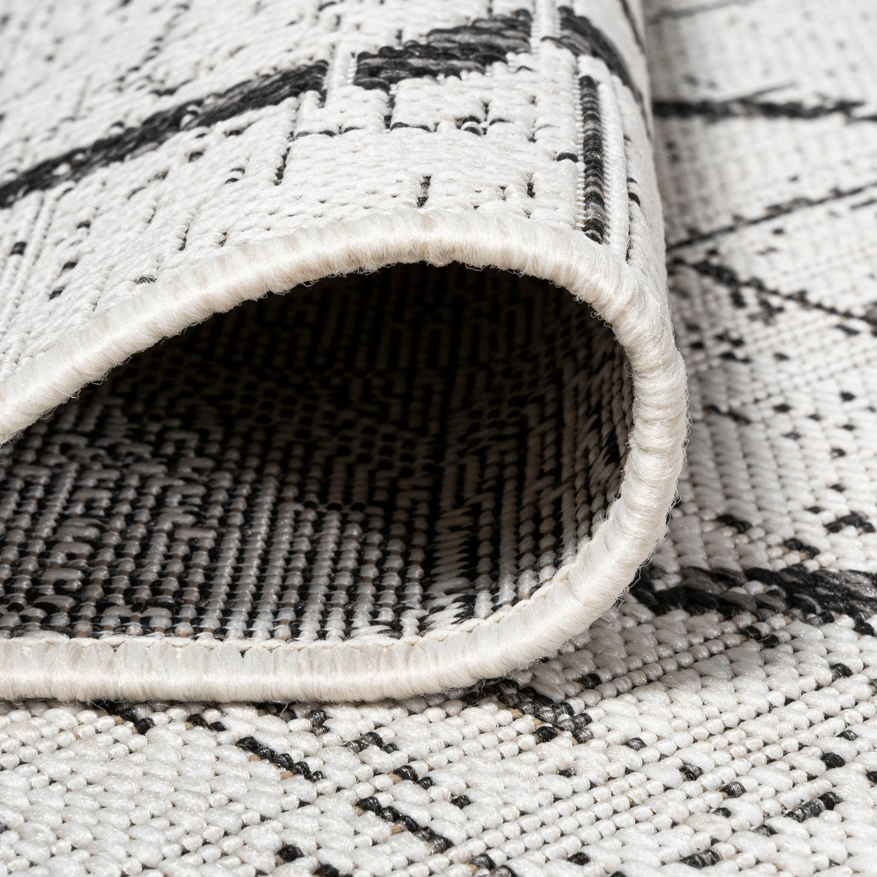 JONATHAN Y Derya Tribal Diamond Trellis Indoor/Outdoor Area Rug