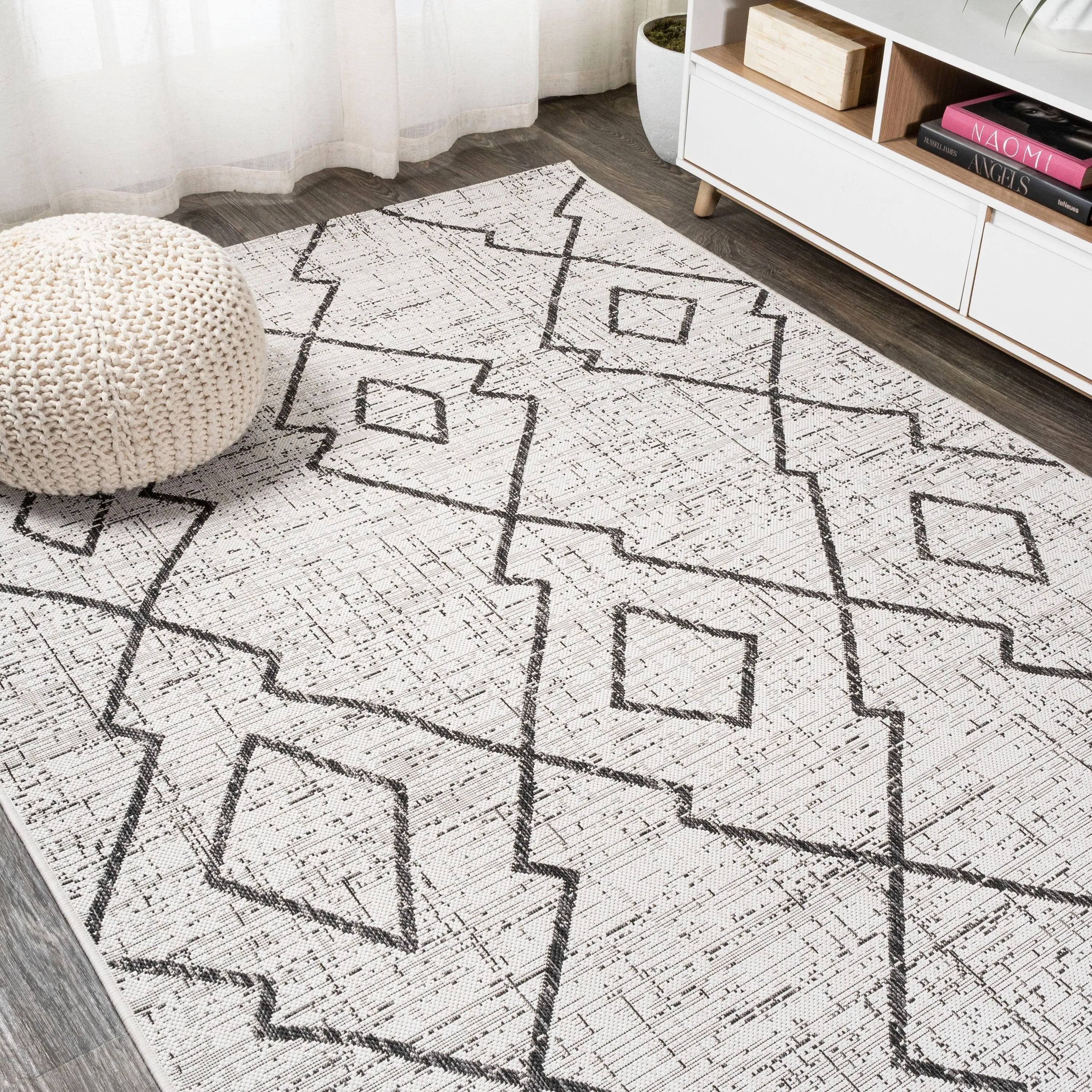 JONATHAN Y Derya Tribal Diamond Trellis Indoor/Outdoor Area Rug