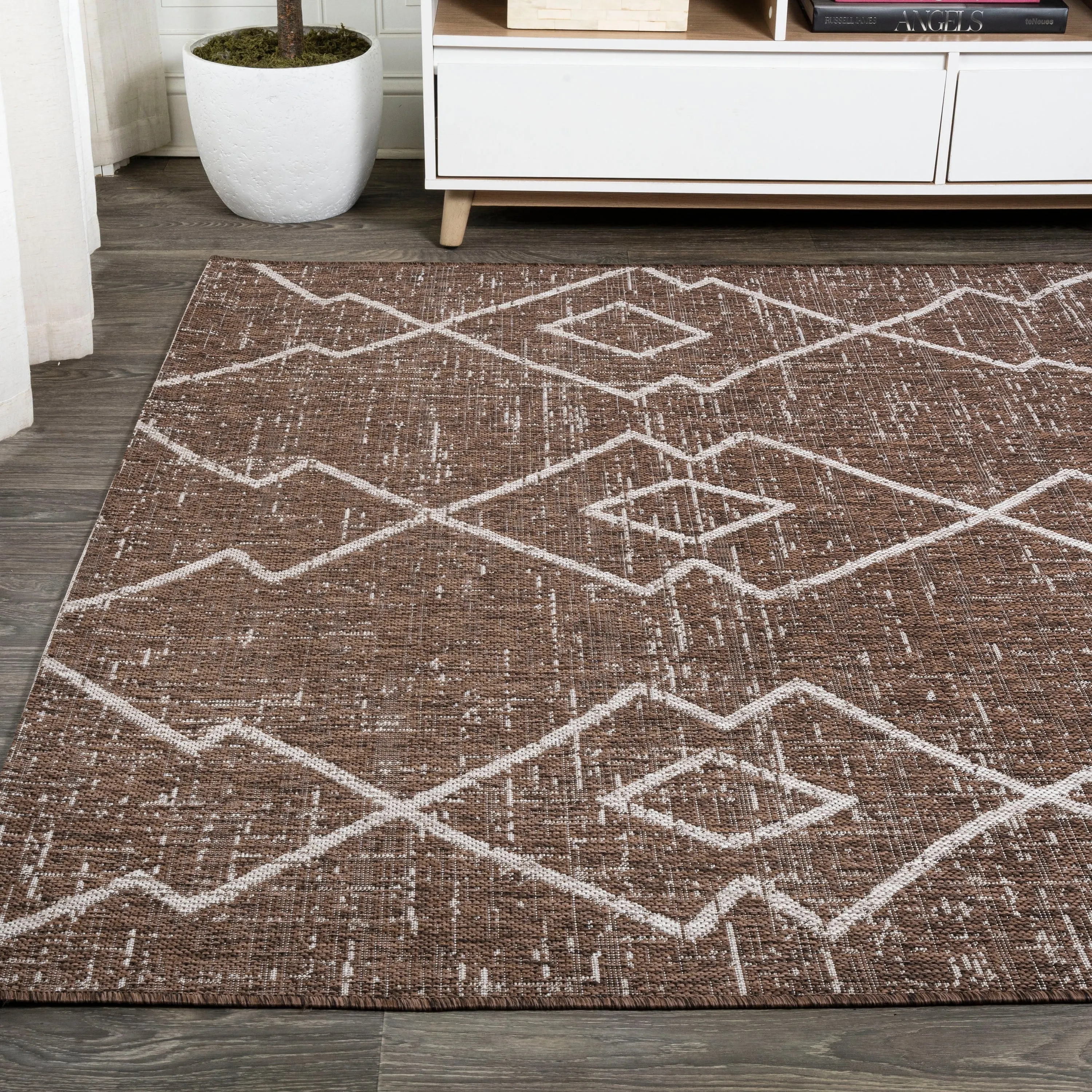 JONATHAN Y Derya Tribal Diamond Trellis Indoor/Outdoor Area Rug