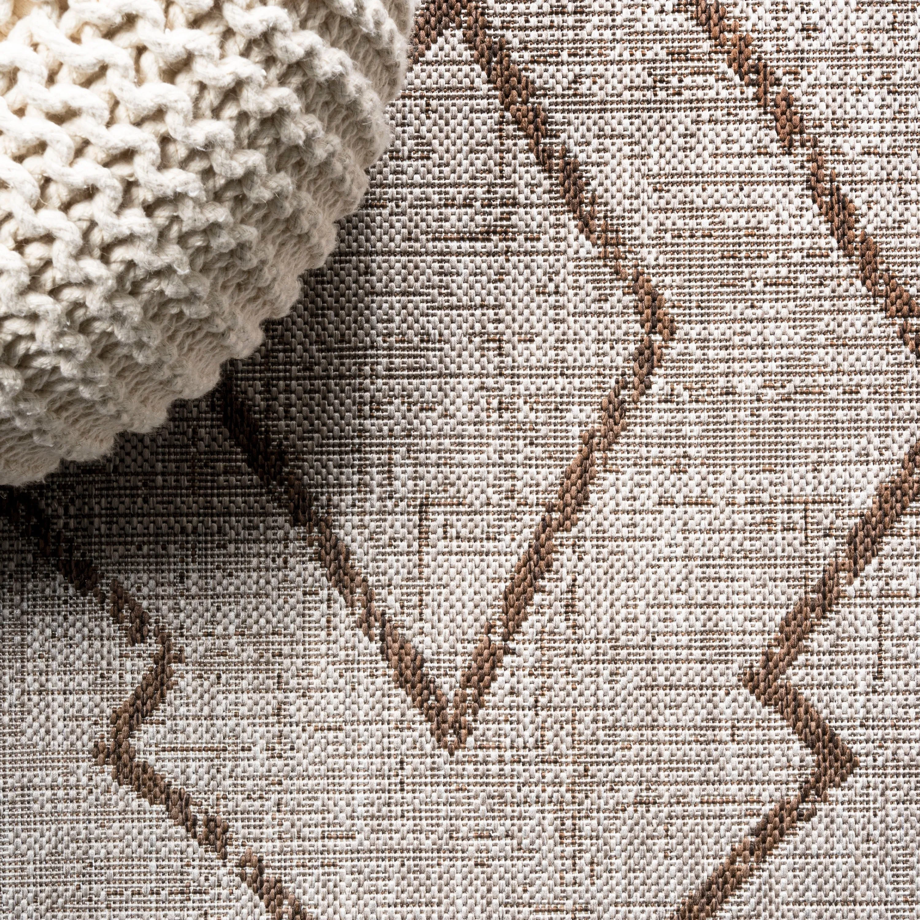 JONATHAN Y Derya Tribal Diamond Trellis Indoor/Outdoor Area Rug