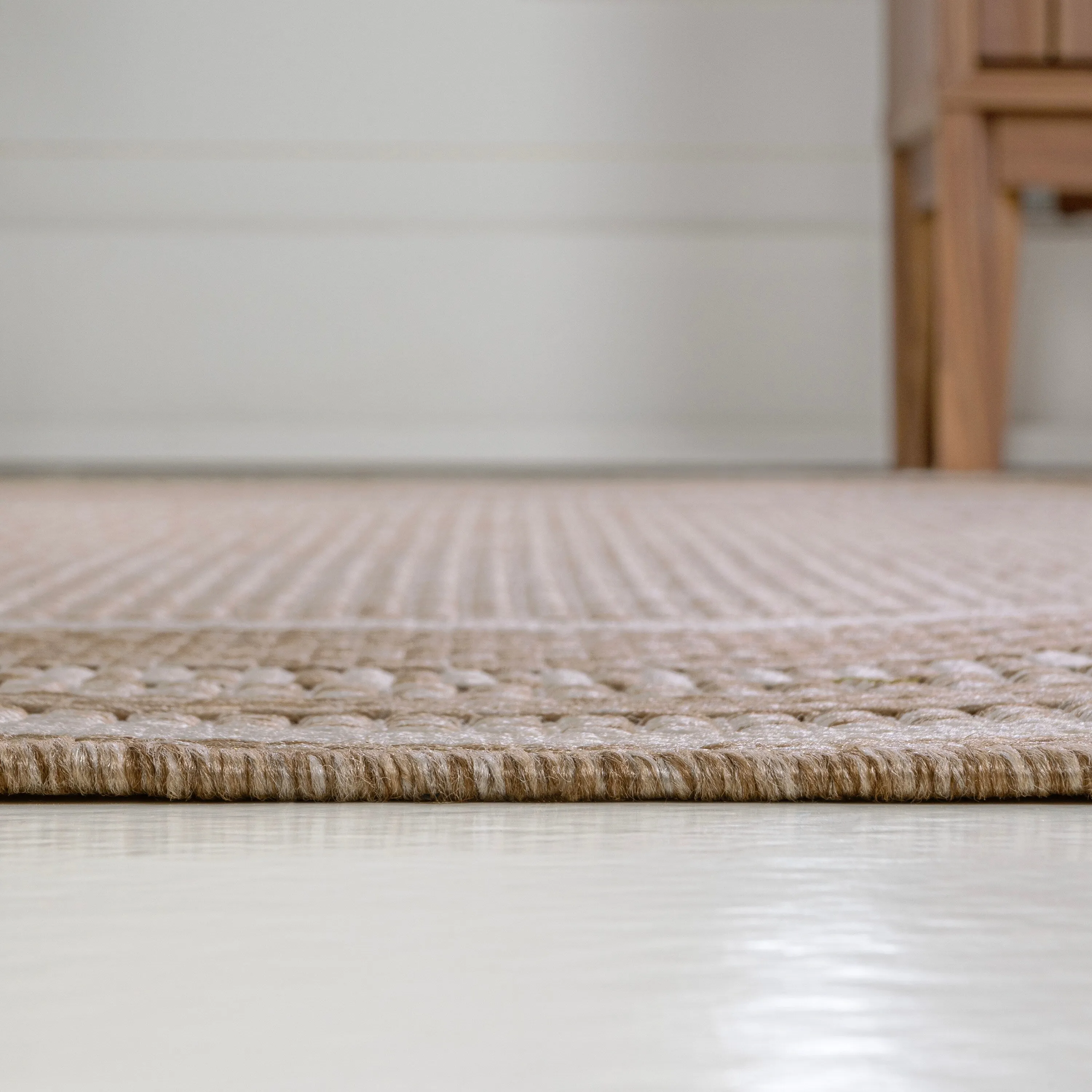 JONATHAN Y Dover Classic Casual Border Stripe Beige/Cream Indoor/Outdoor Area Rug
