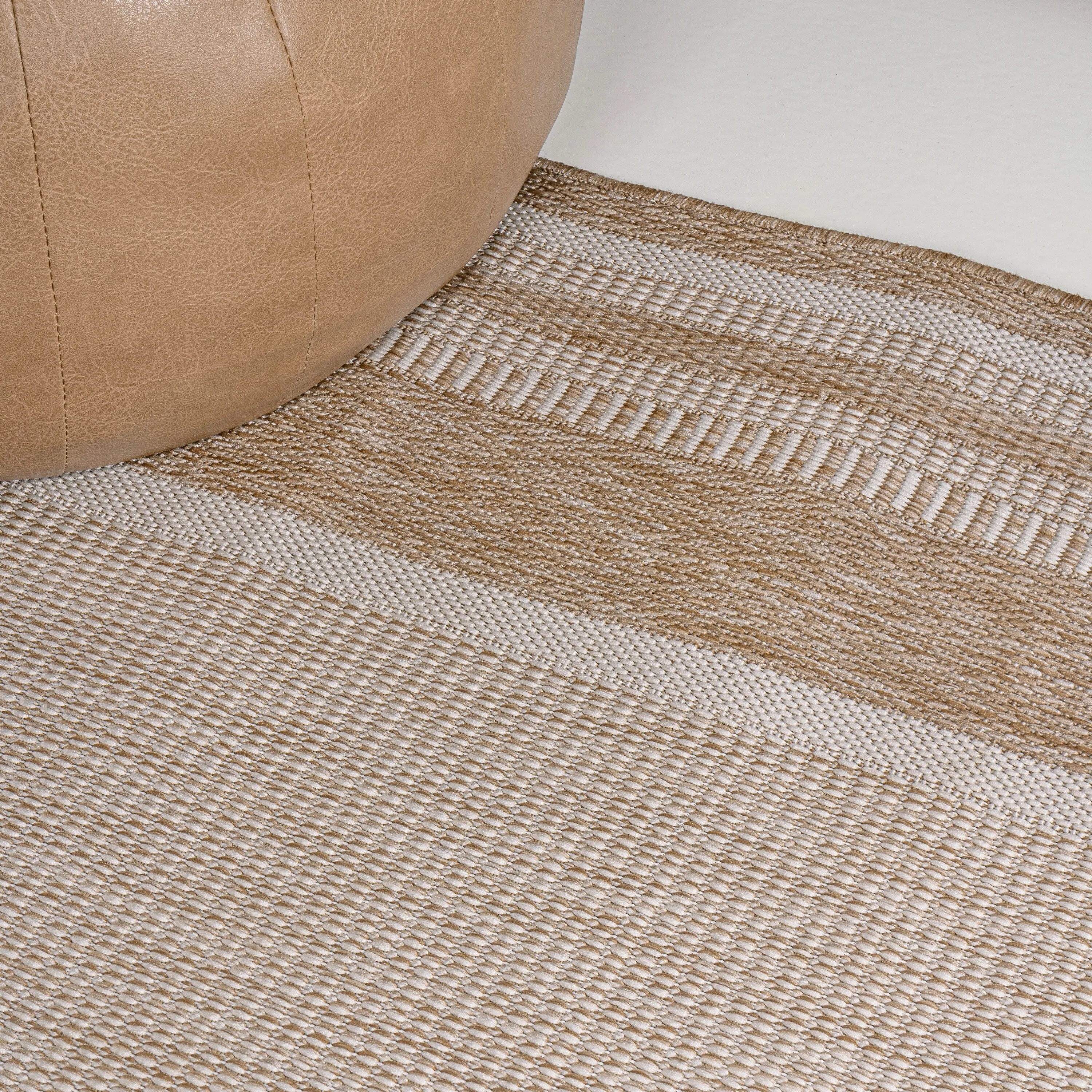 JONATHAN Y Dover Classic Casual Border Stripe Beige/Cream Indoor/Outdoor Area Rug