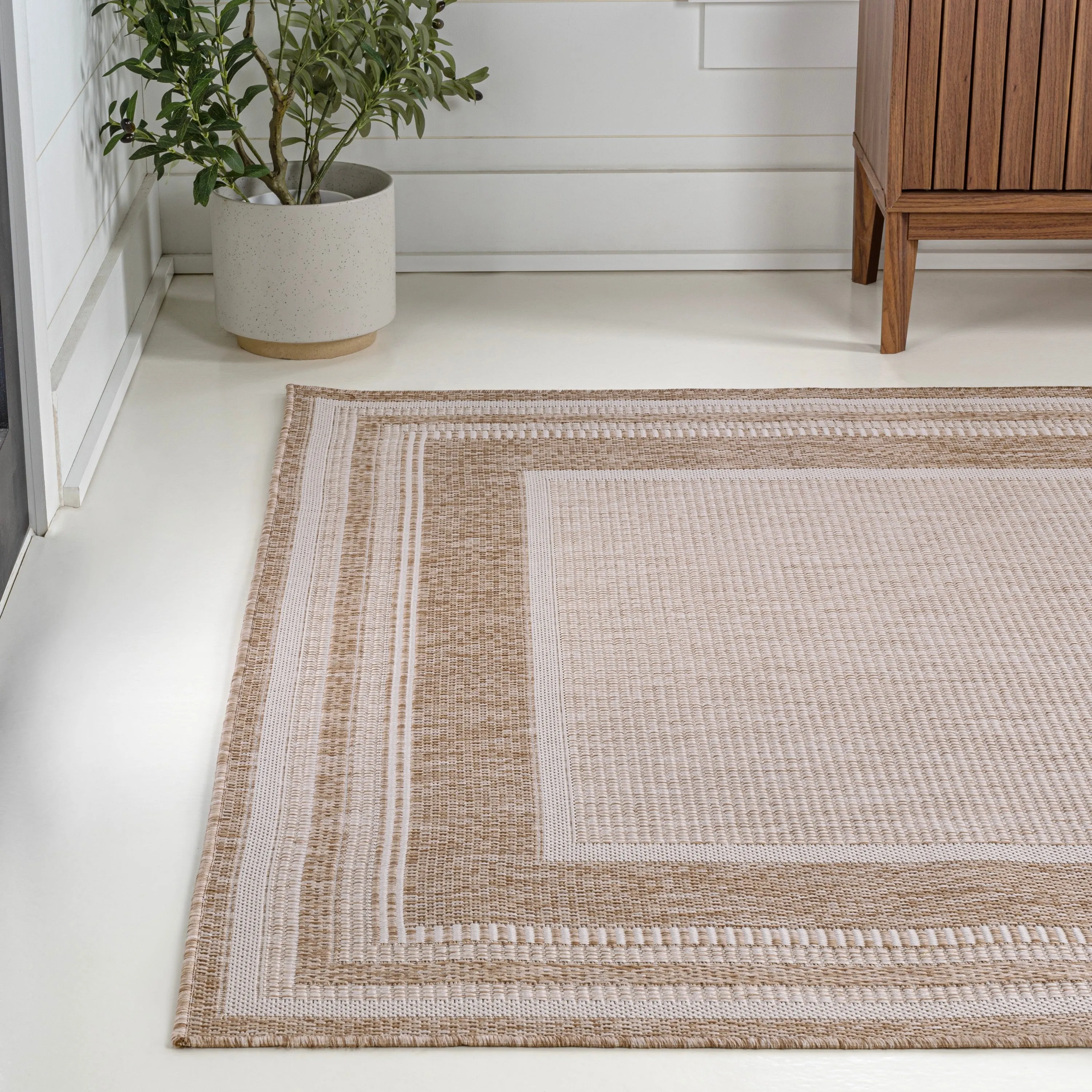 JONATHAN Y Dover Classic Casual Border Stripe Beige/Cream Indoor/Outdoor Area Rug