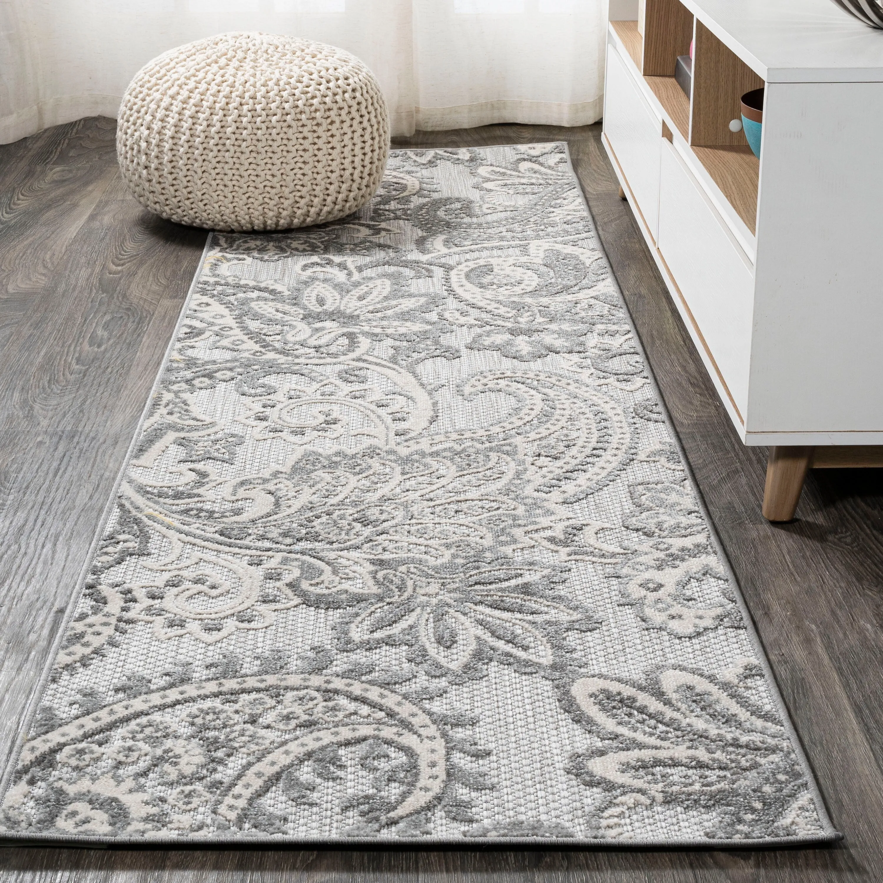 JONATHAN Y Lucena Paisley High-Low Indoor/Outdoor Area Rug