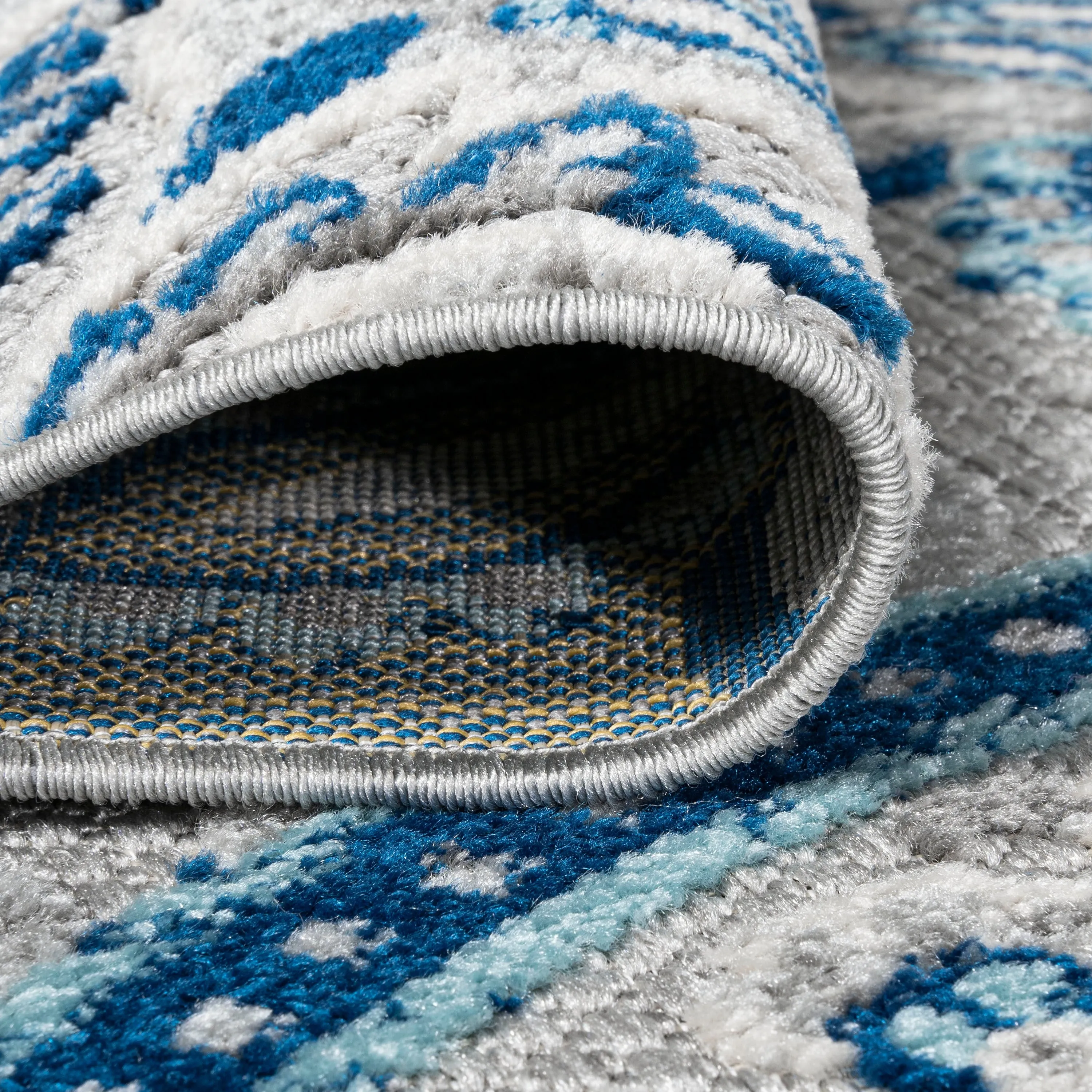 JONATHAN Y Lucena Paisley High-Low Indoor/Outdoor Area Rug