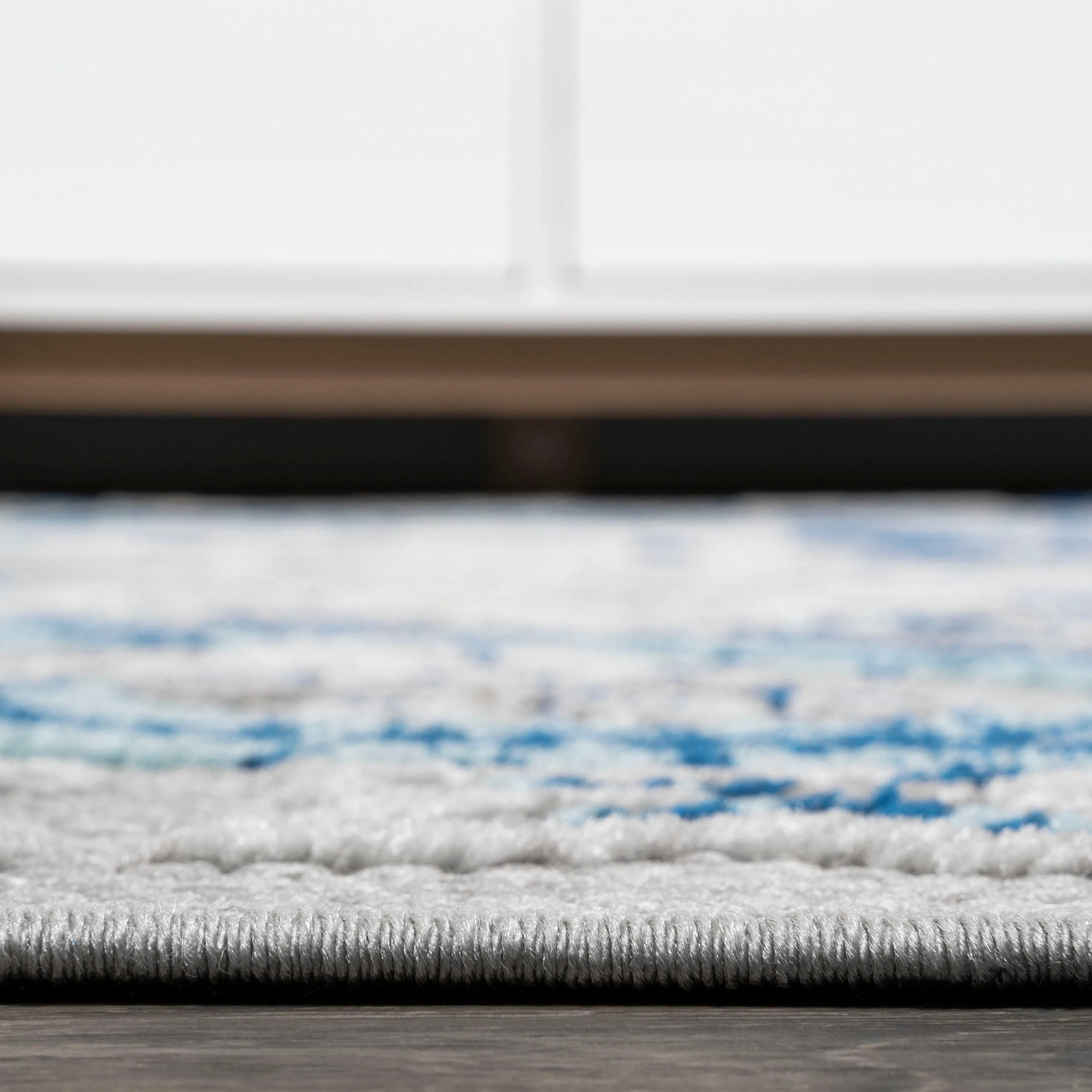 JONATHAN Y Lucena Paisley High-Low Indoor/Outdoor Area Rug