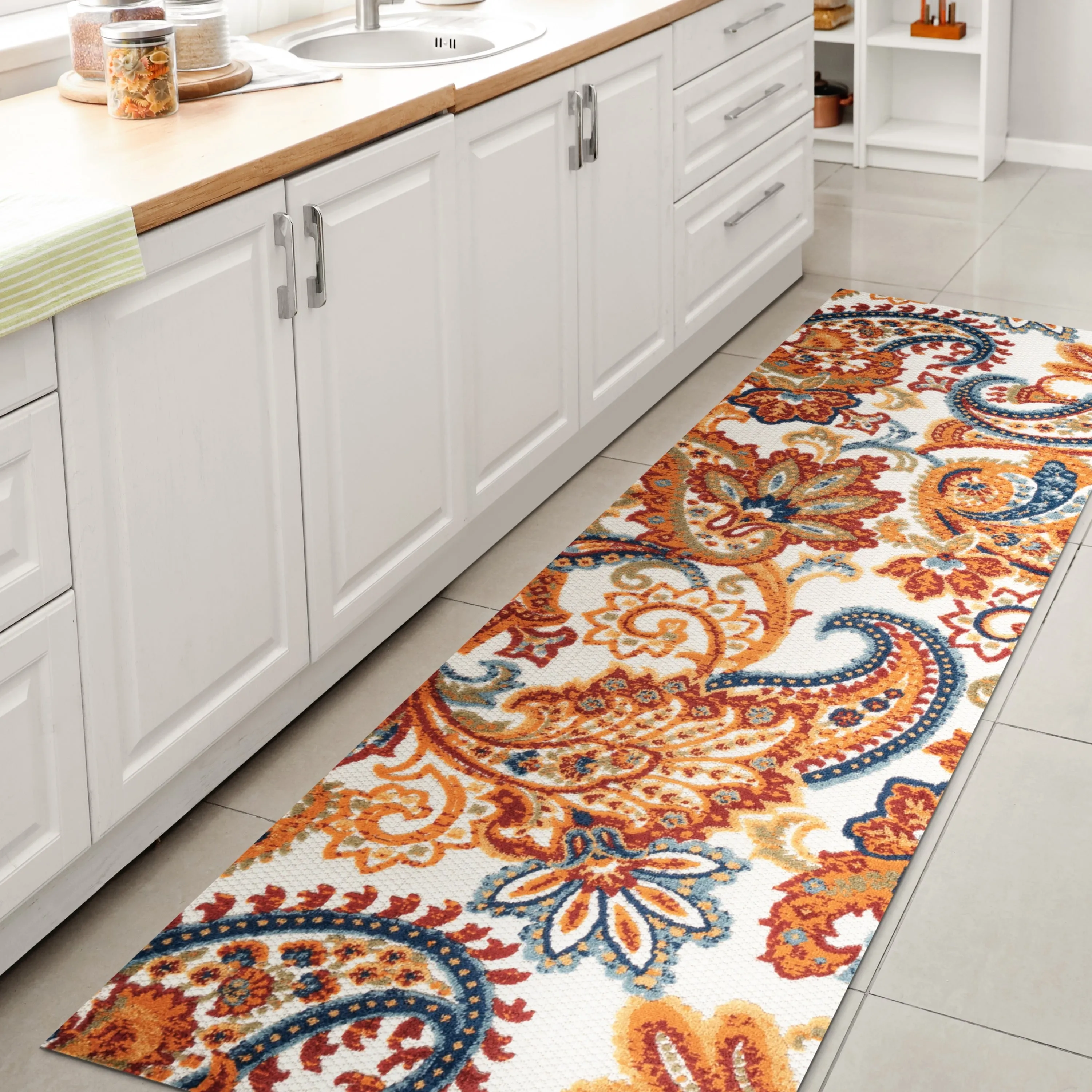 JONATHAN Y Lucena Paisley High-Low Indoor/Outdoor Area Rug