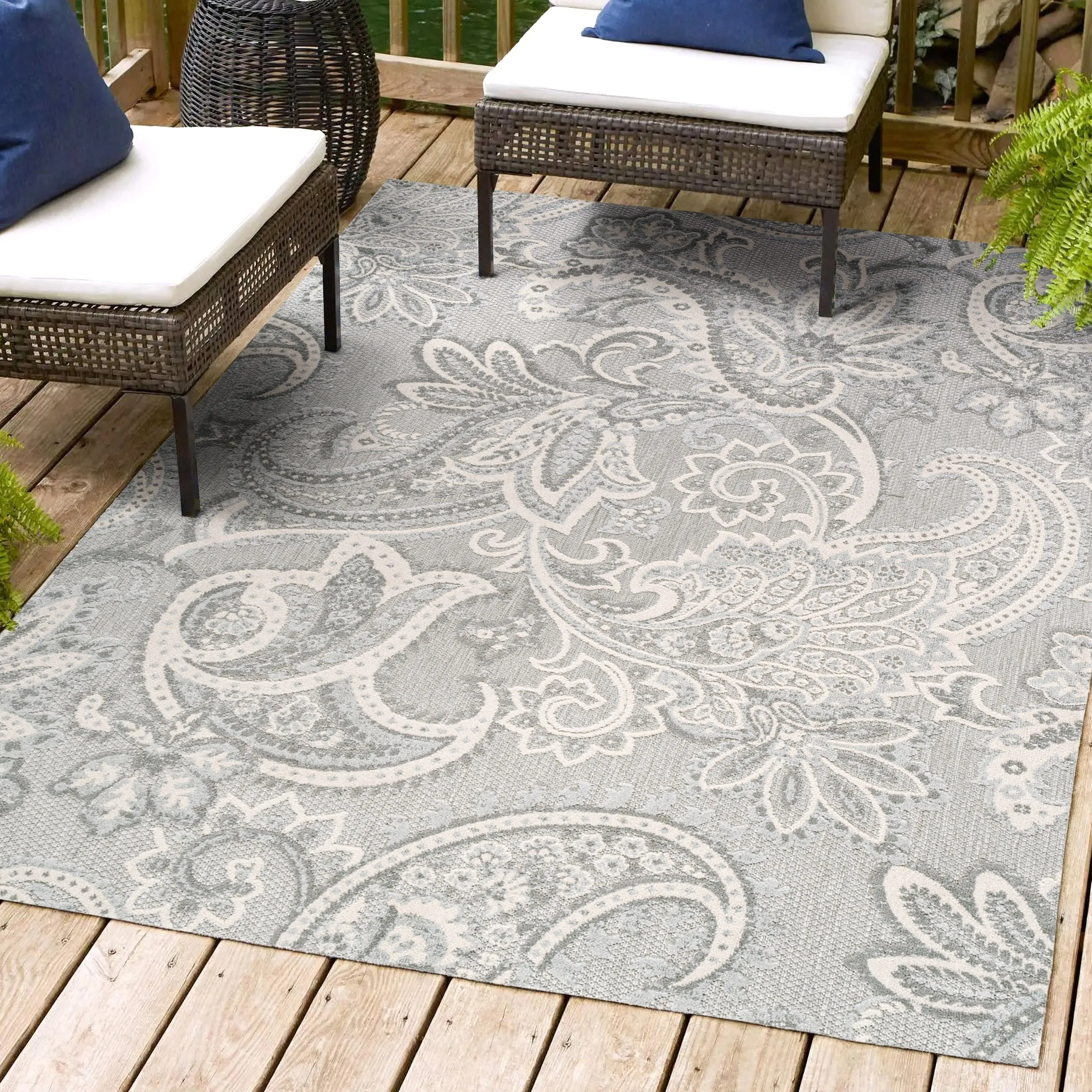 JONATHAN Y Lucena Paisley High-Low Indoor/Outdoor Area Rug