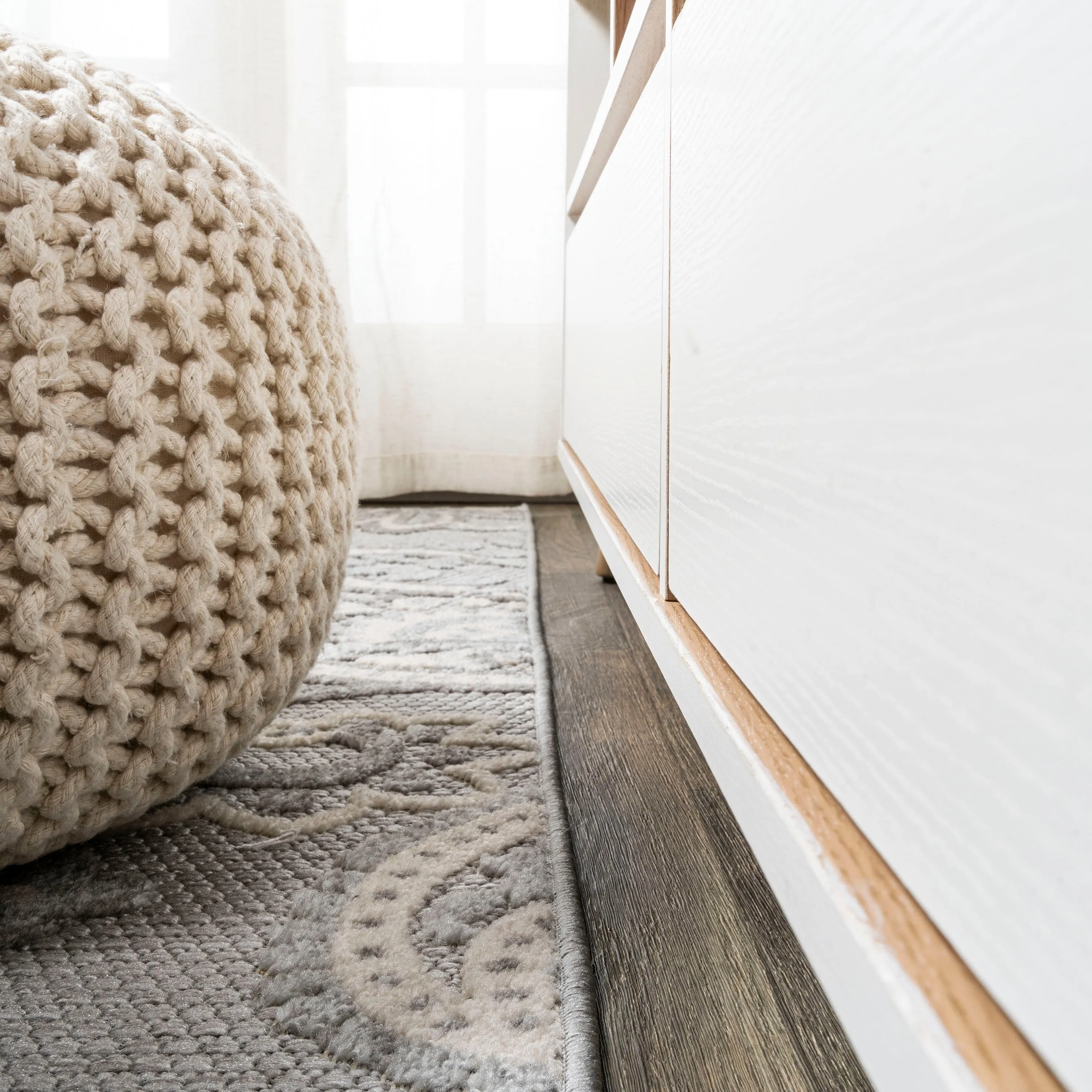 JONATHAN Y Lucena Paisley High-Low Indoor/Outdoor Area Rug