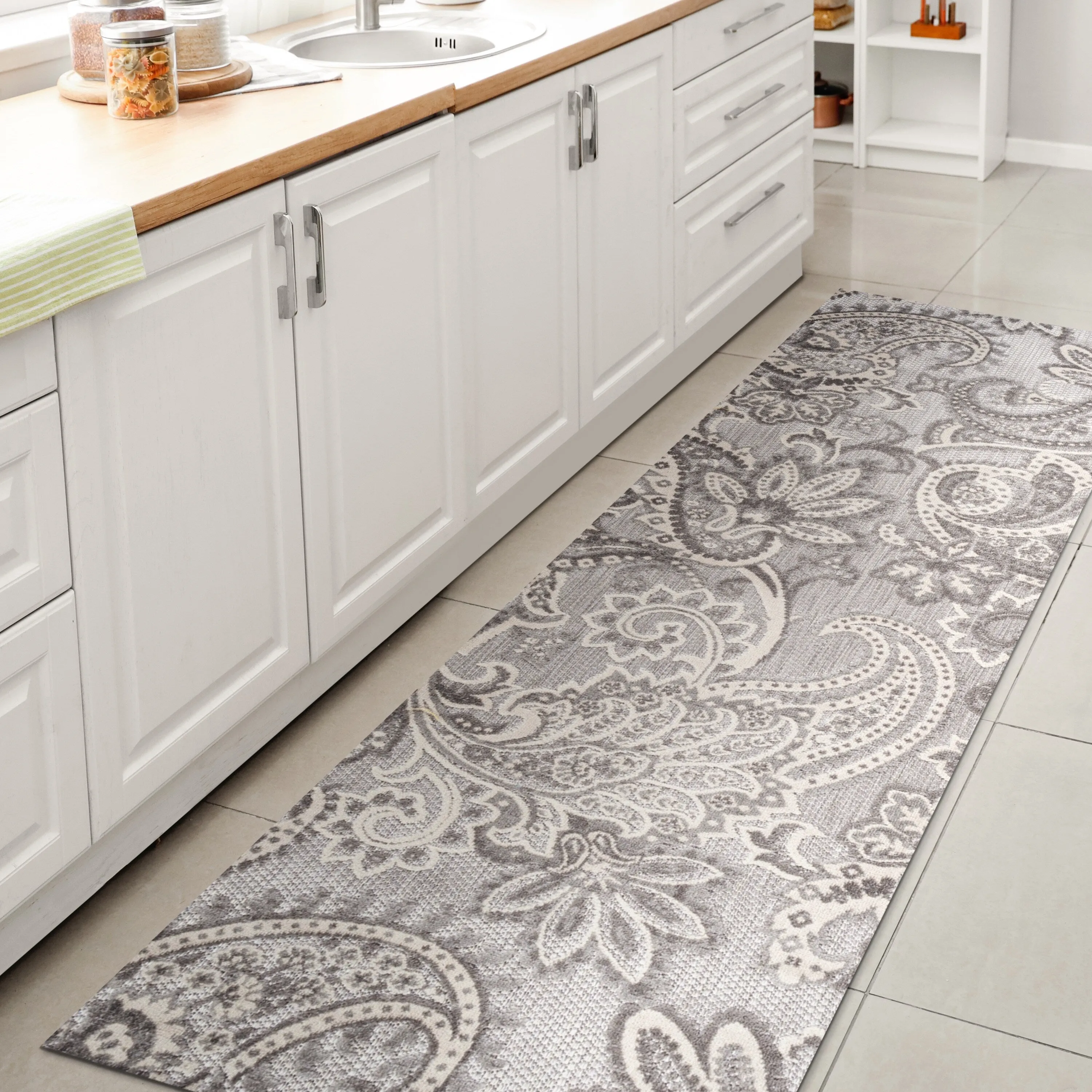 JONATHAN Y Lucena Paisley High-Low Indoor/Outdoor Area Rug